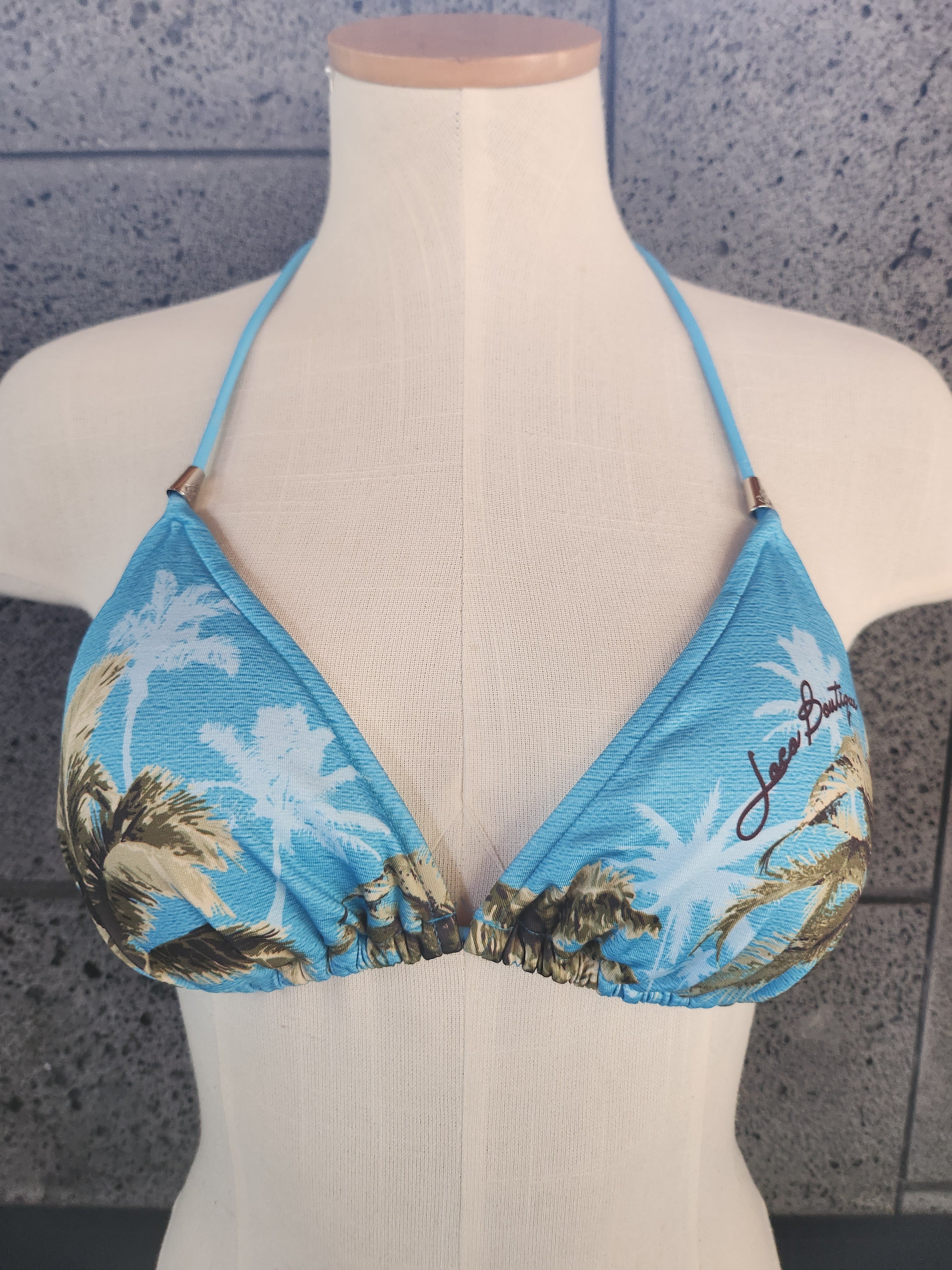 Loco Boutique Isle Sliding Triangle