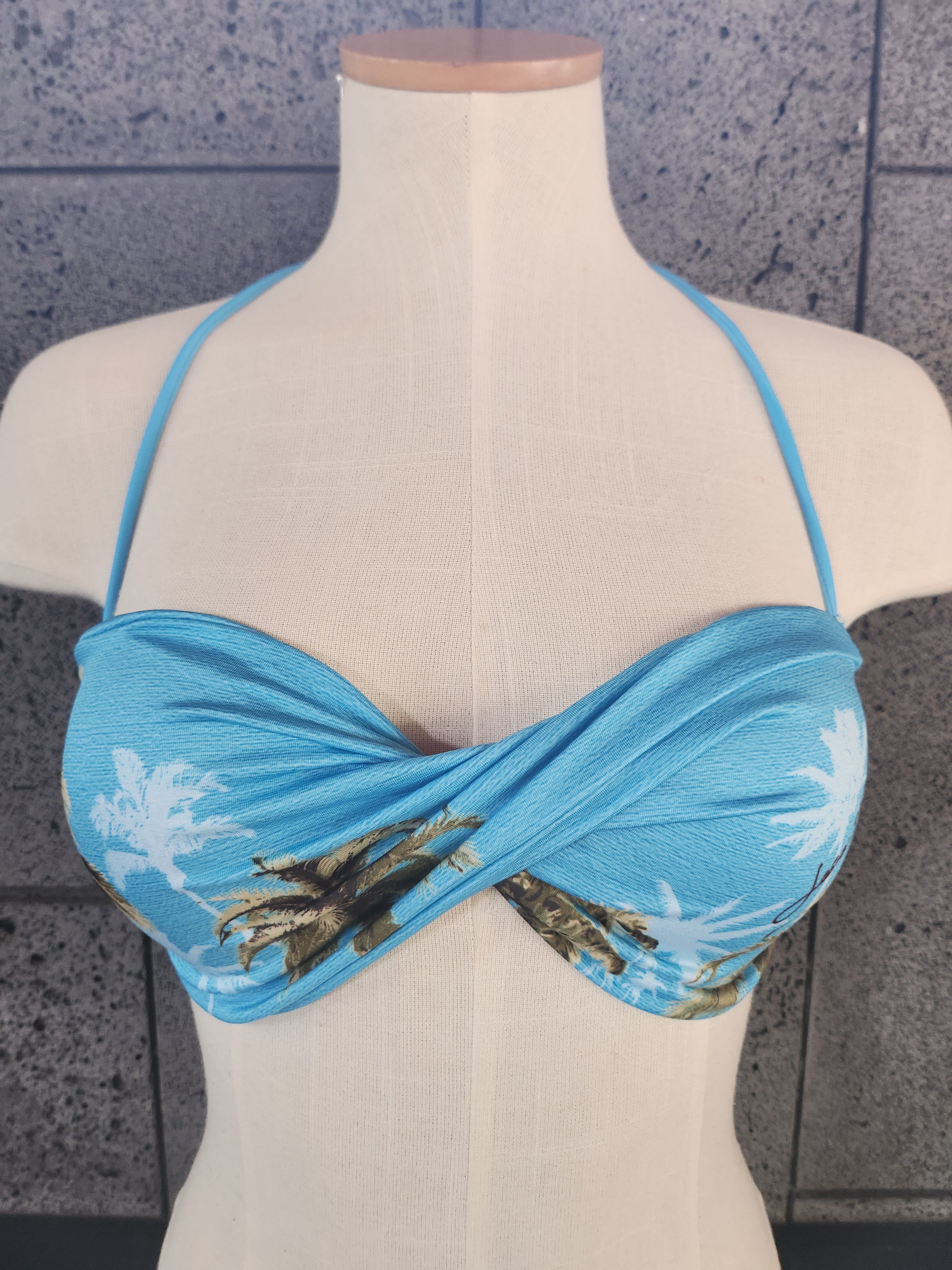 Loco Boutique Isle Twisted Bandeau Bikini Top