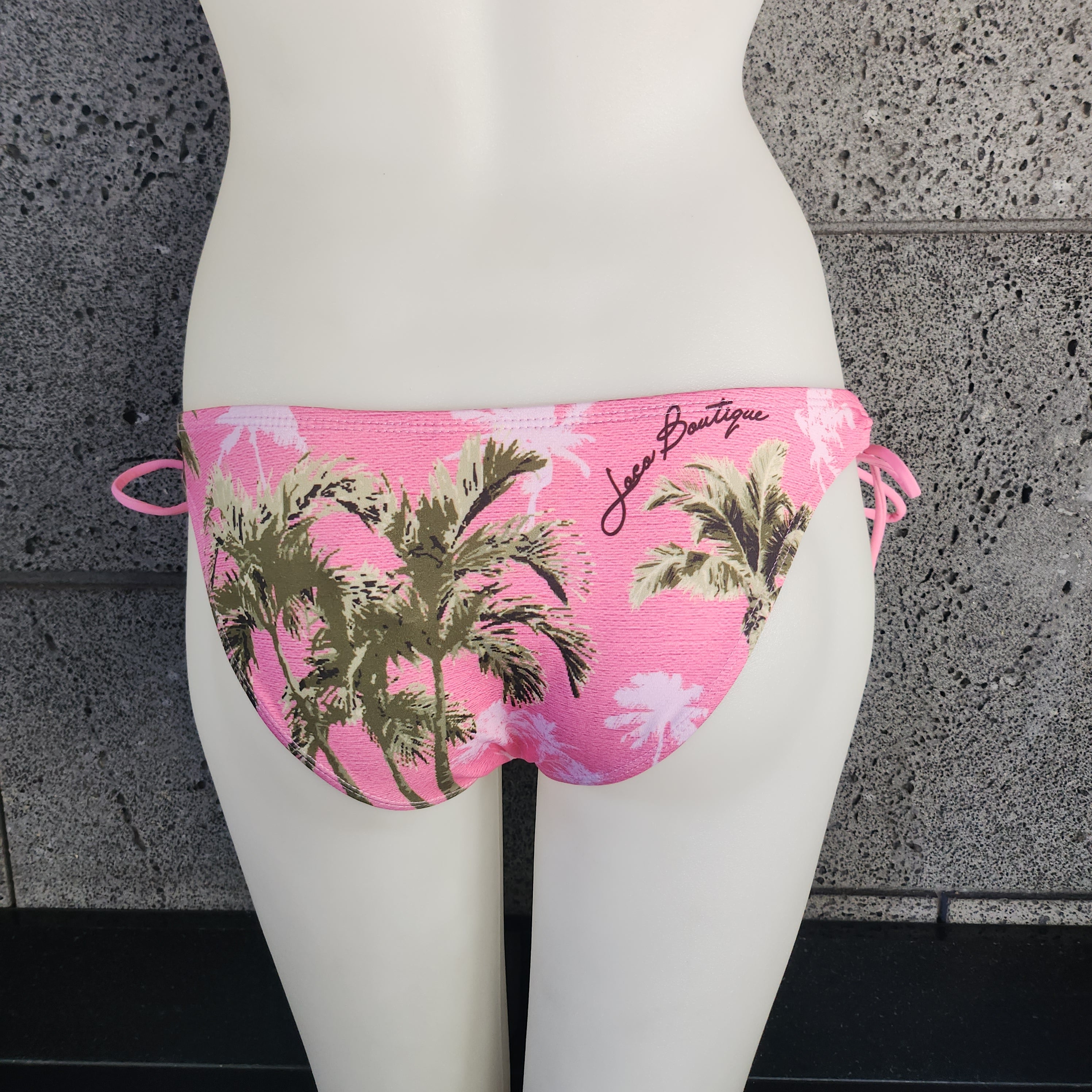 Loco Boutique Isle Keyhole Gather