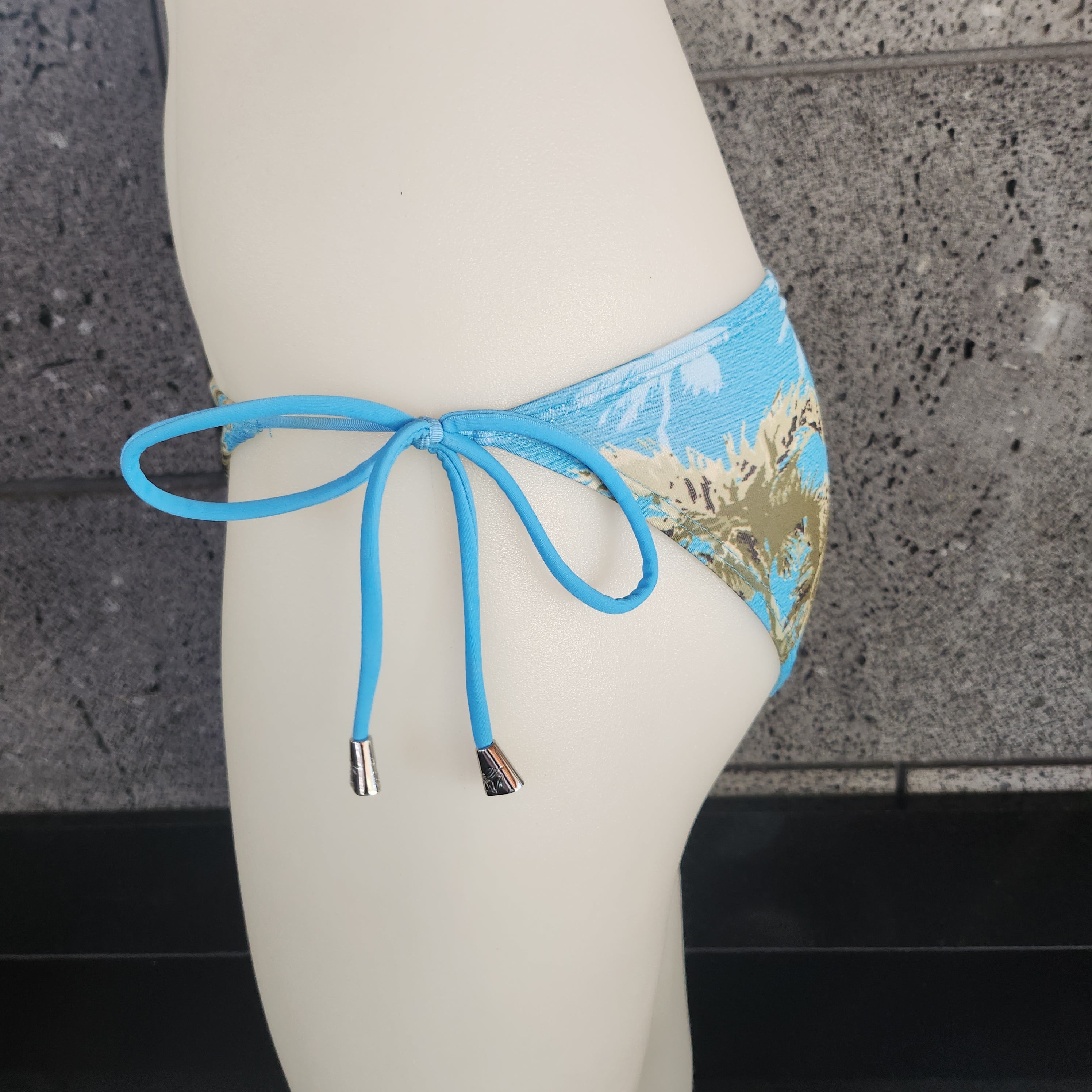 Loco Boutique Isle Cinched Back Side Ties