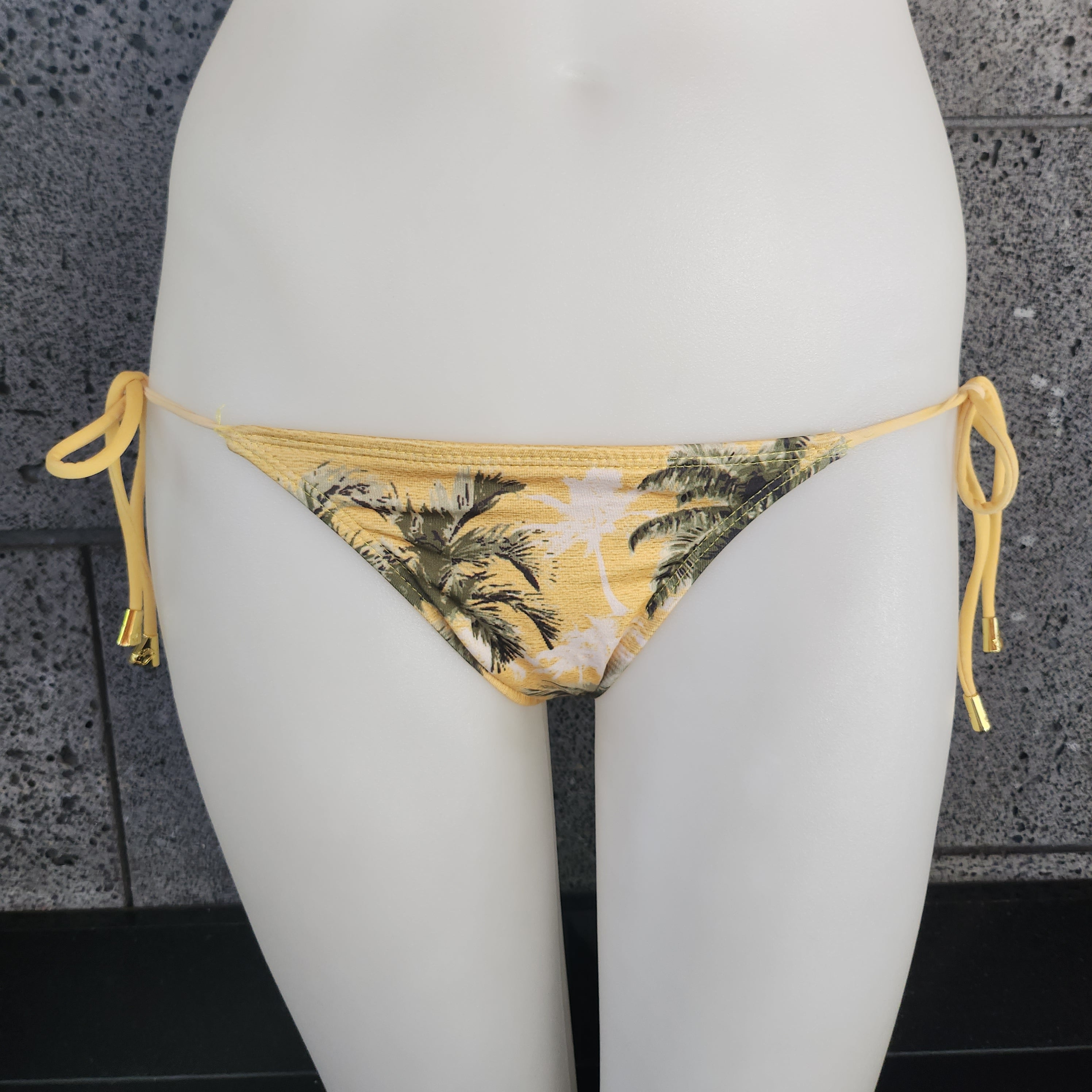 Loco Boutique Isle Cinched Back Side Ties