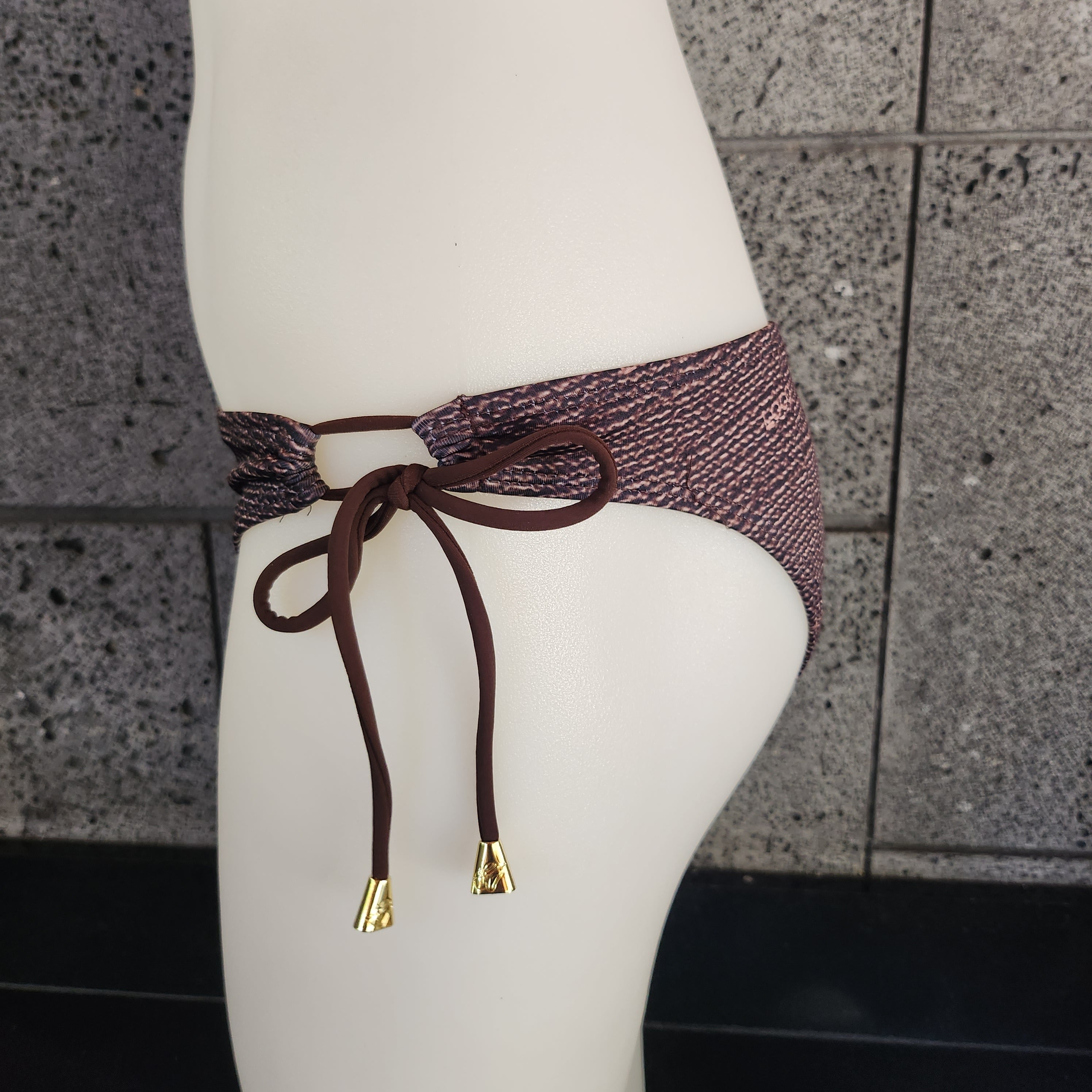 Burlap Keyhole Gather - Loco Boutique