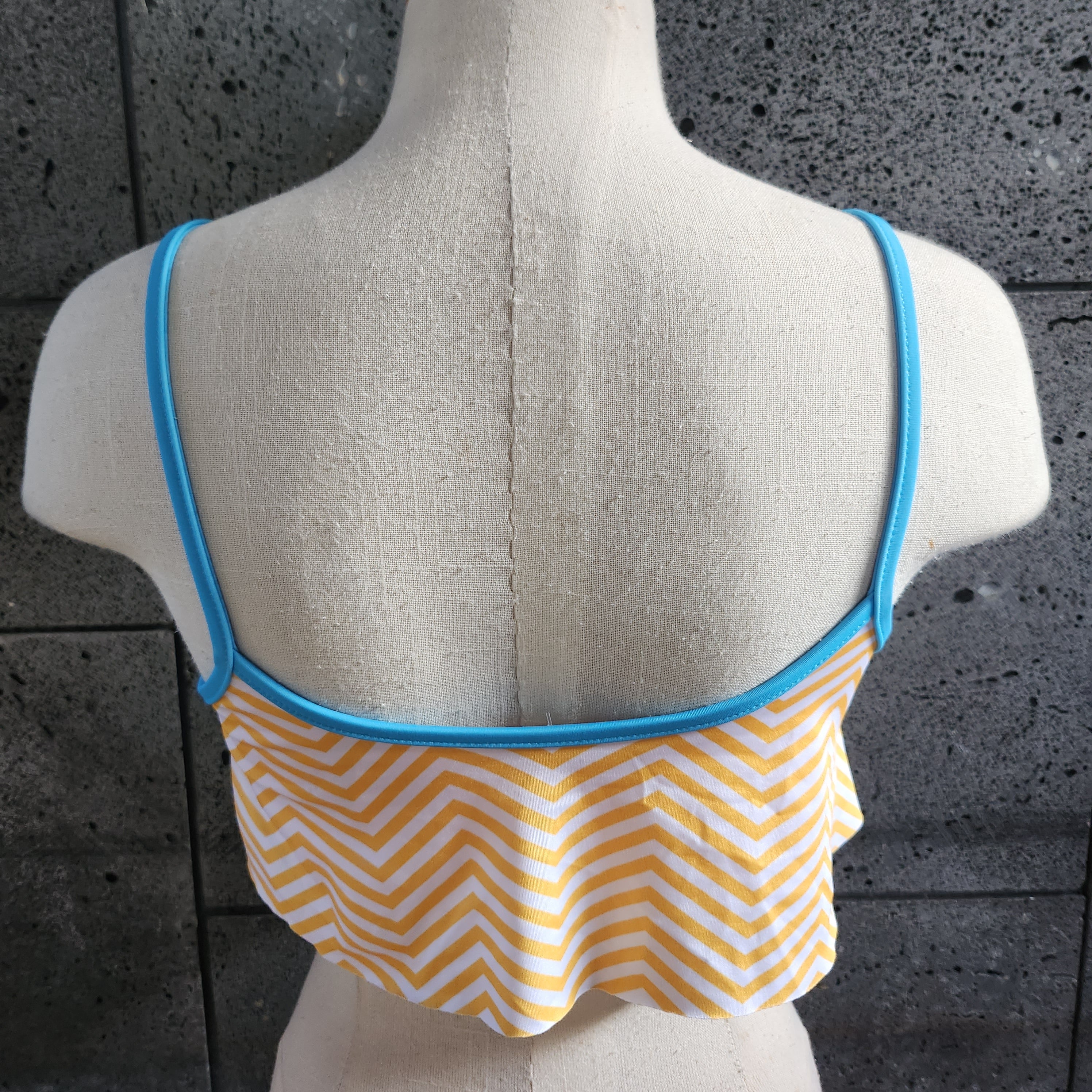 Loco Boutique Lora Sporty Crop Top