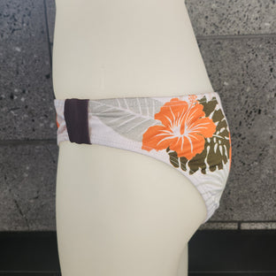 Loco Boutique Olomana Tab Gather