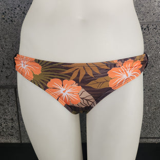 Loco Boutique Olomana Tab Gather