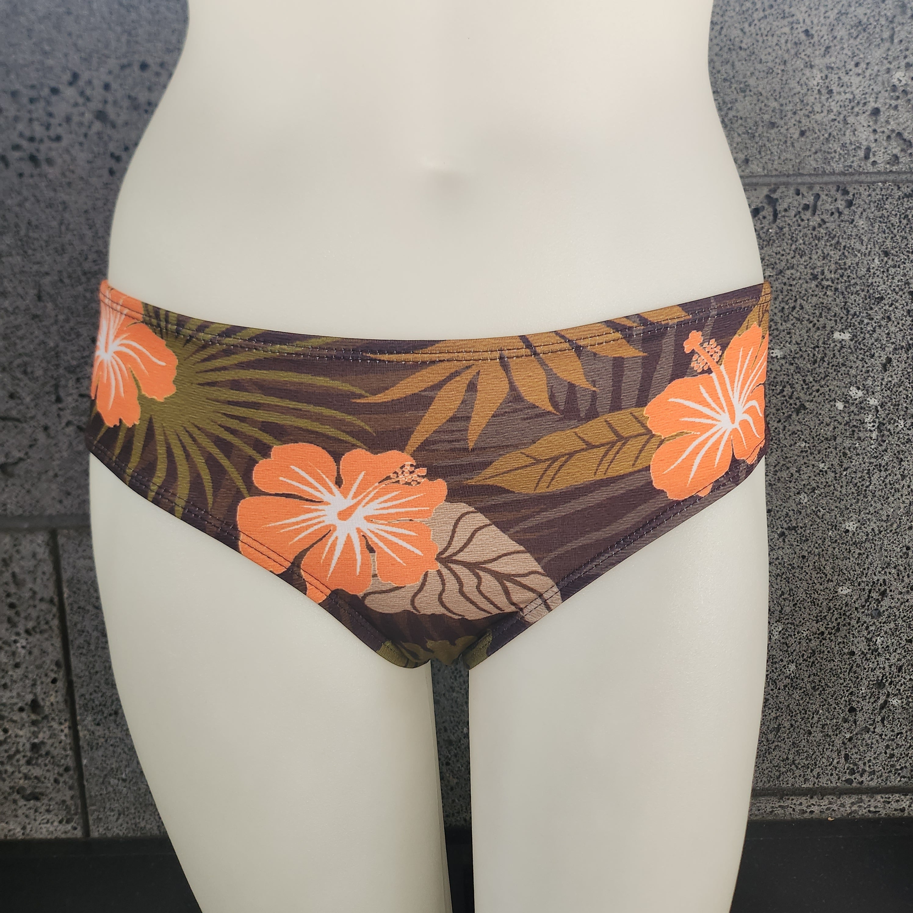 Loco Boutique Olomana 3-inch Sides