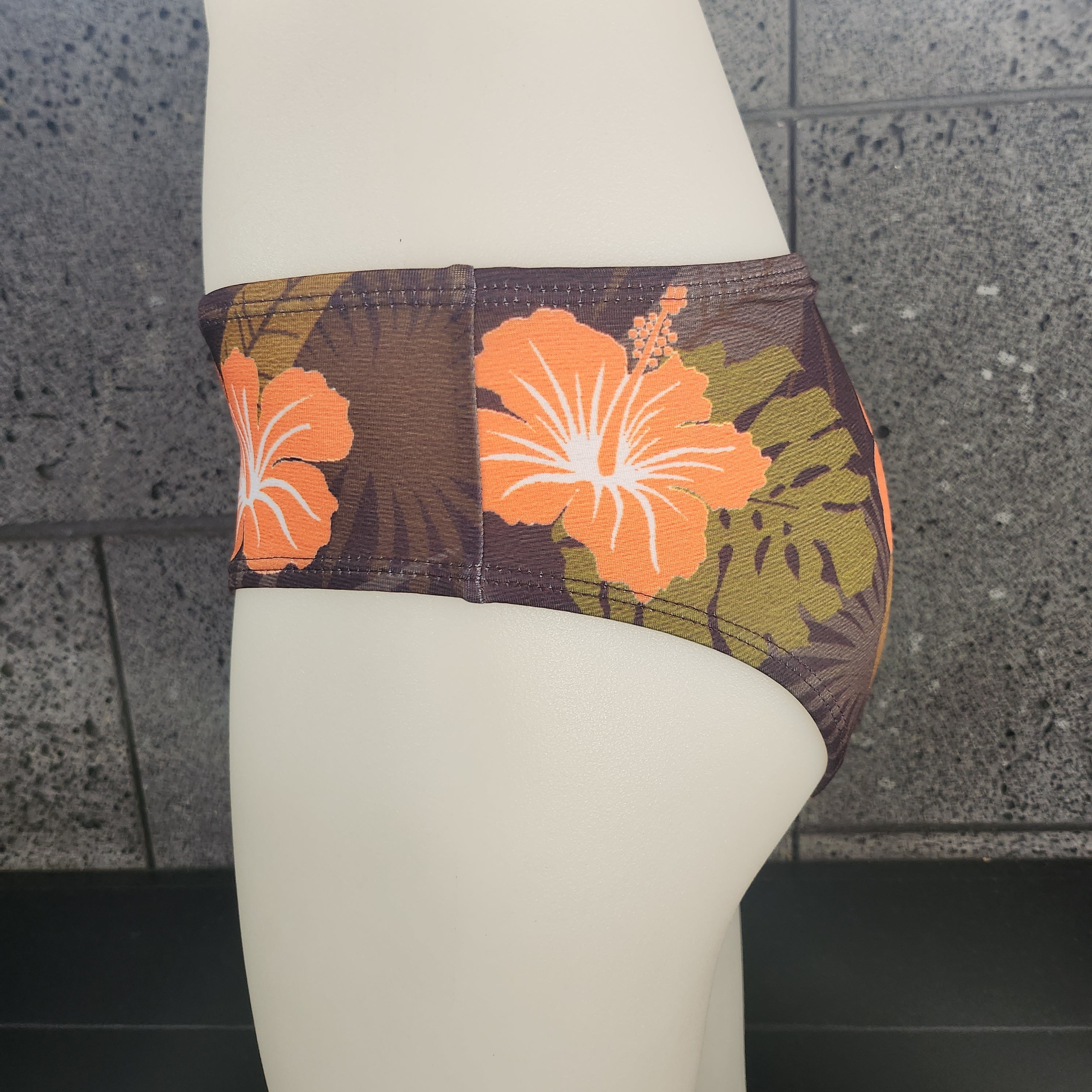 Loco Boutique Olomana 3-inch Sides