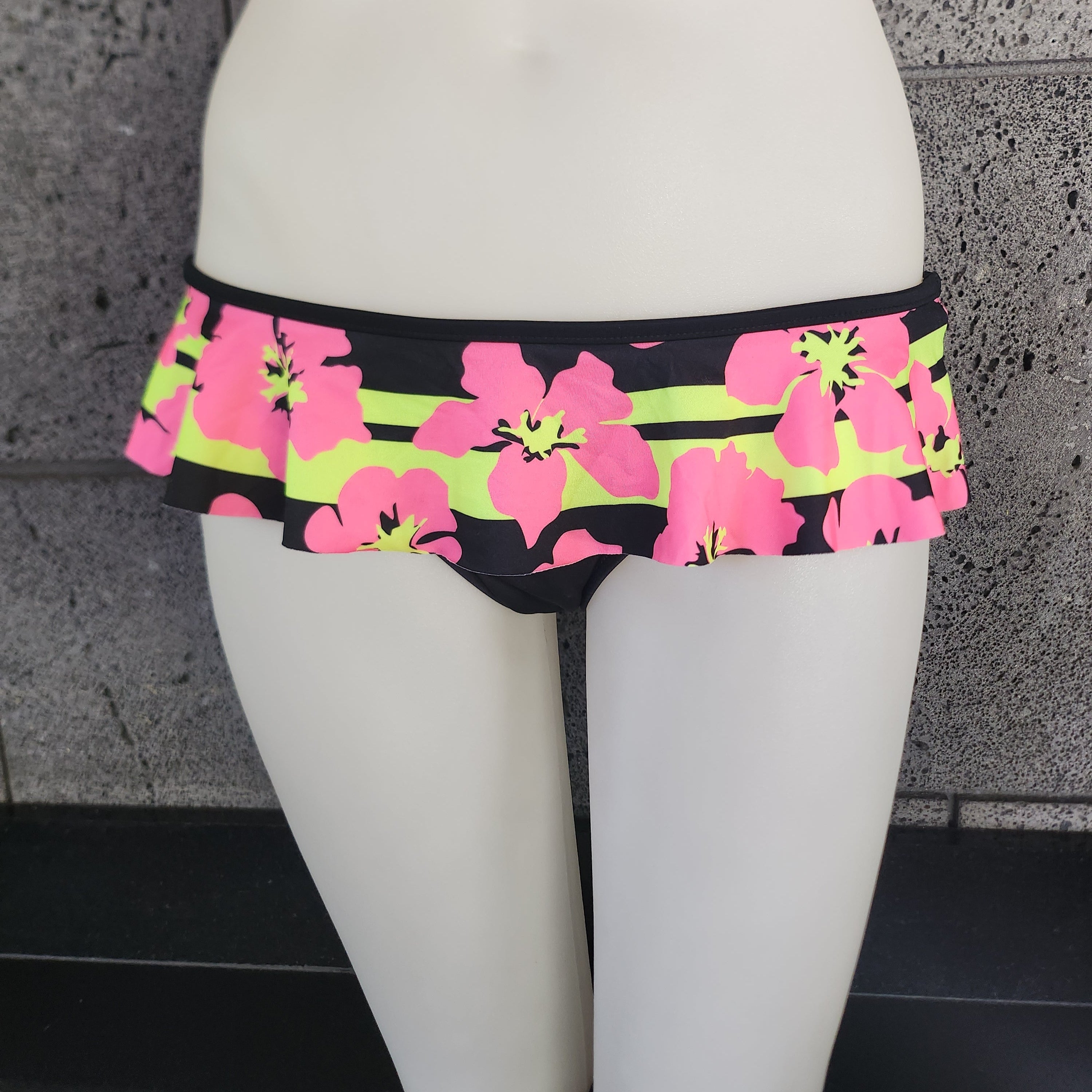 Loco Boutique Hibiscus Stripe Skirted Bottom