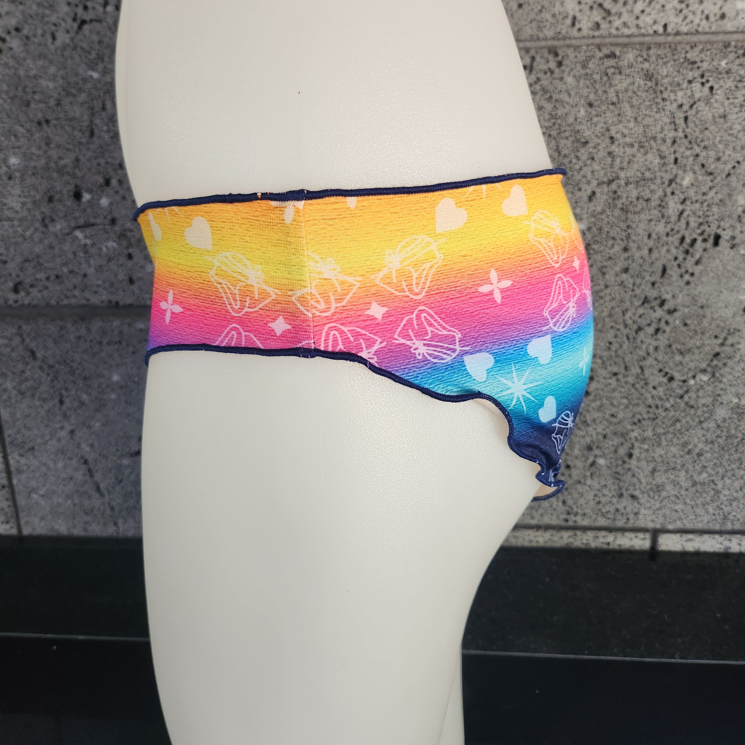 Loco Boutique Formation Low-Rise Edgeless