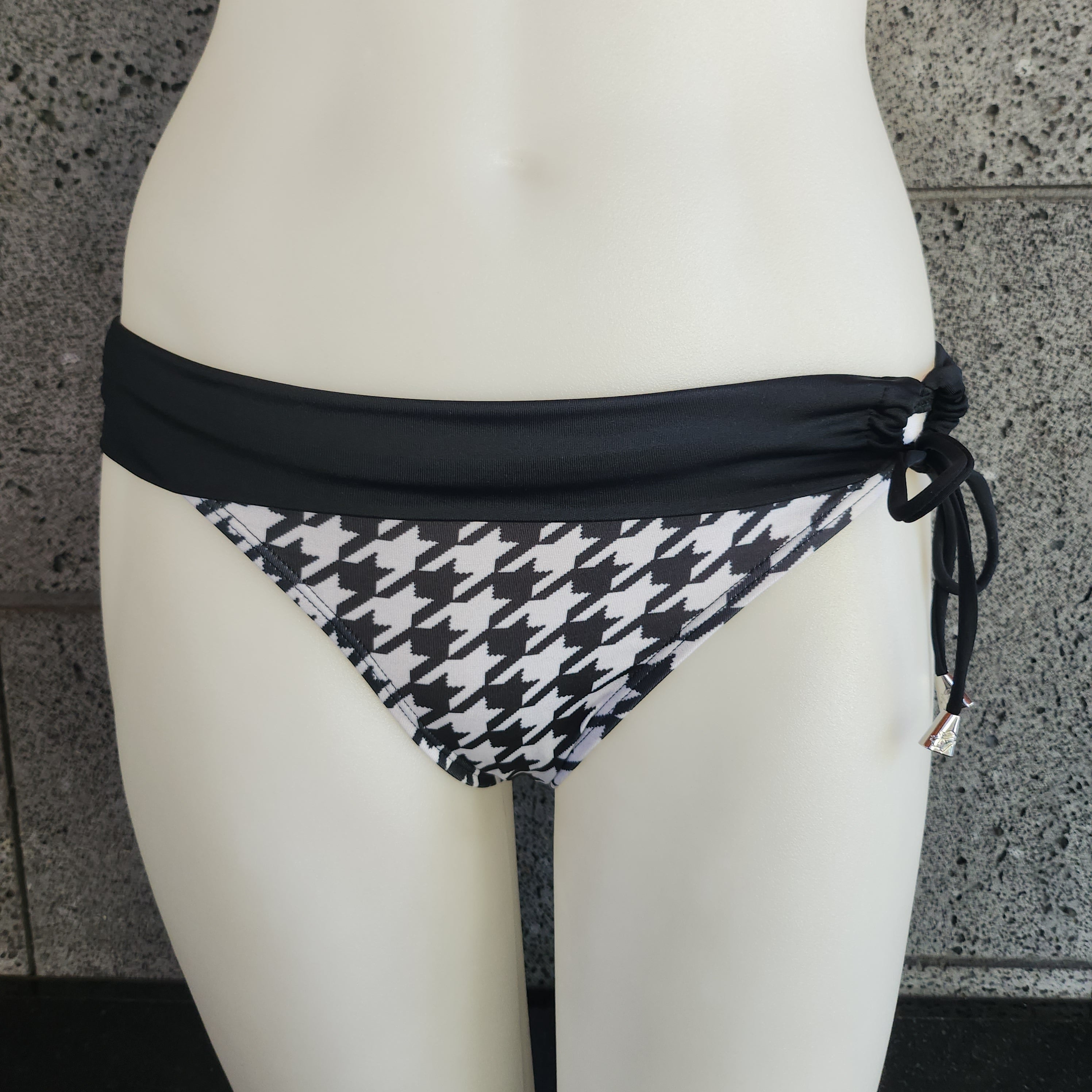 Loco Boutique Houndstooth 2.0 Folded Over