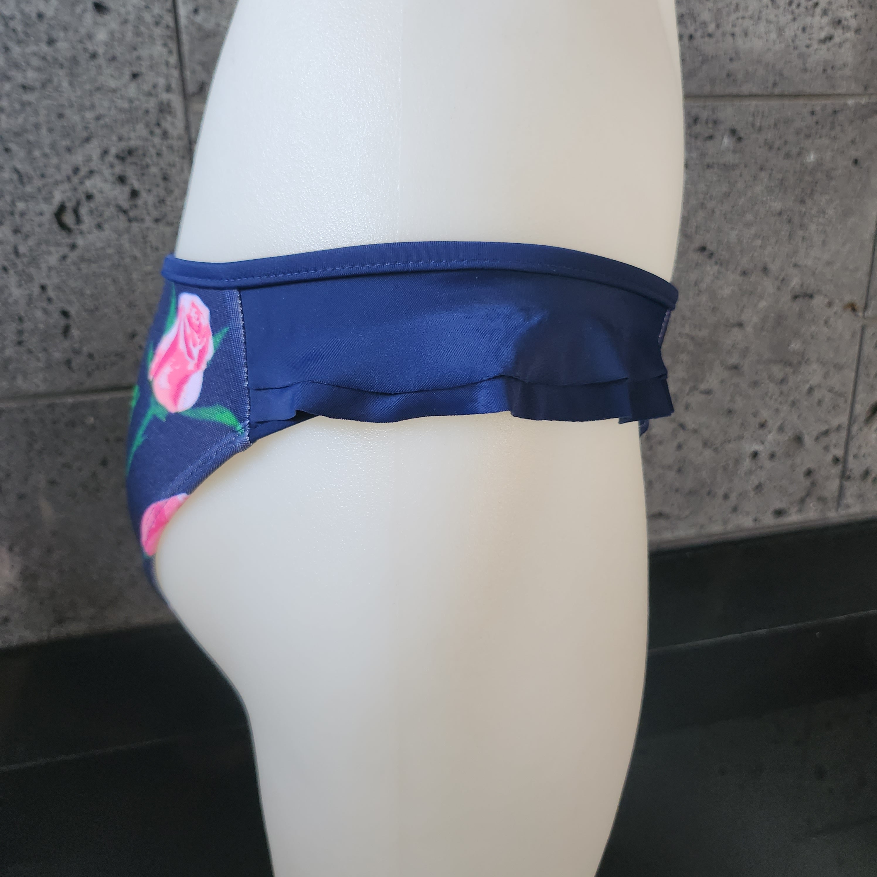 Loco Boutique Loco Roses Double Sided Ruffles