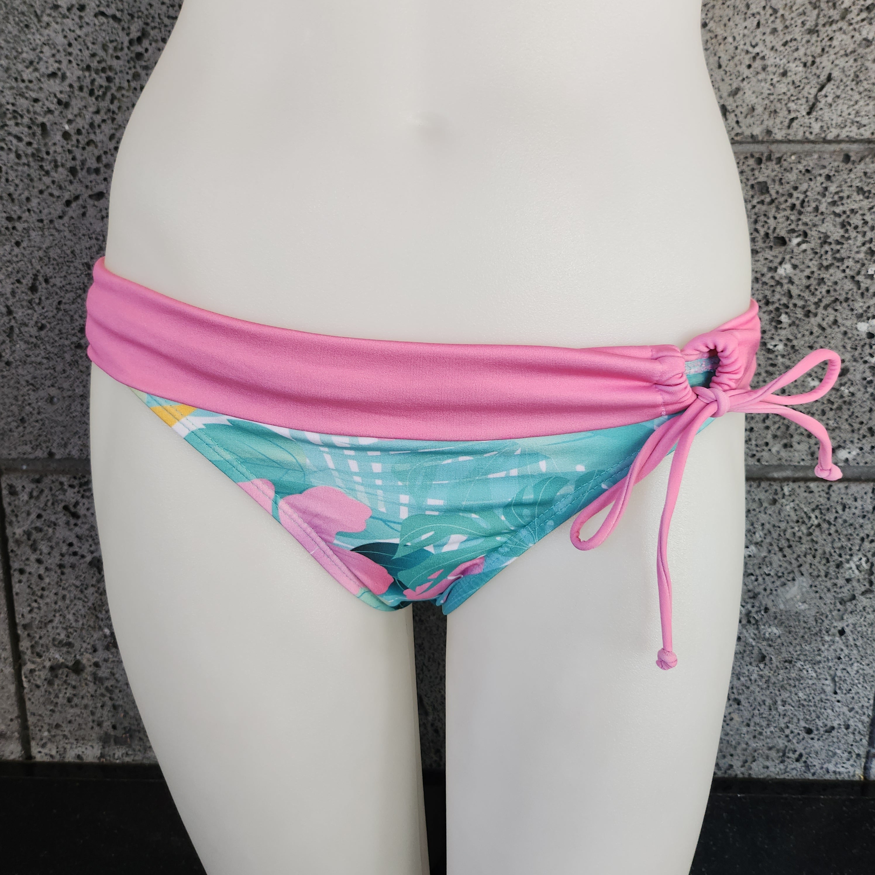 Loco Boutique Paradise Garden Folded Over