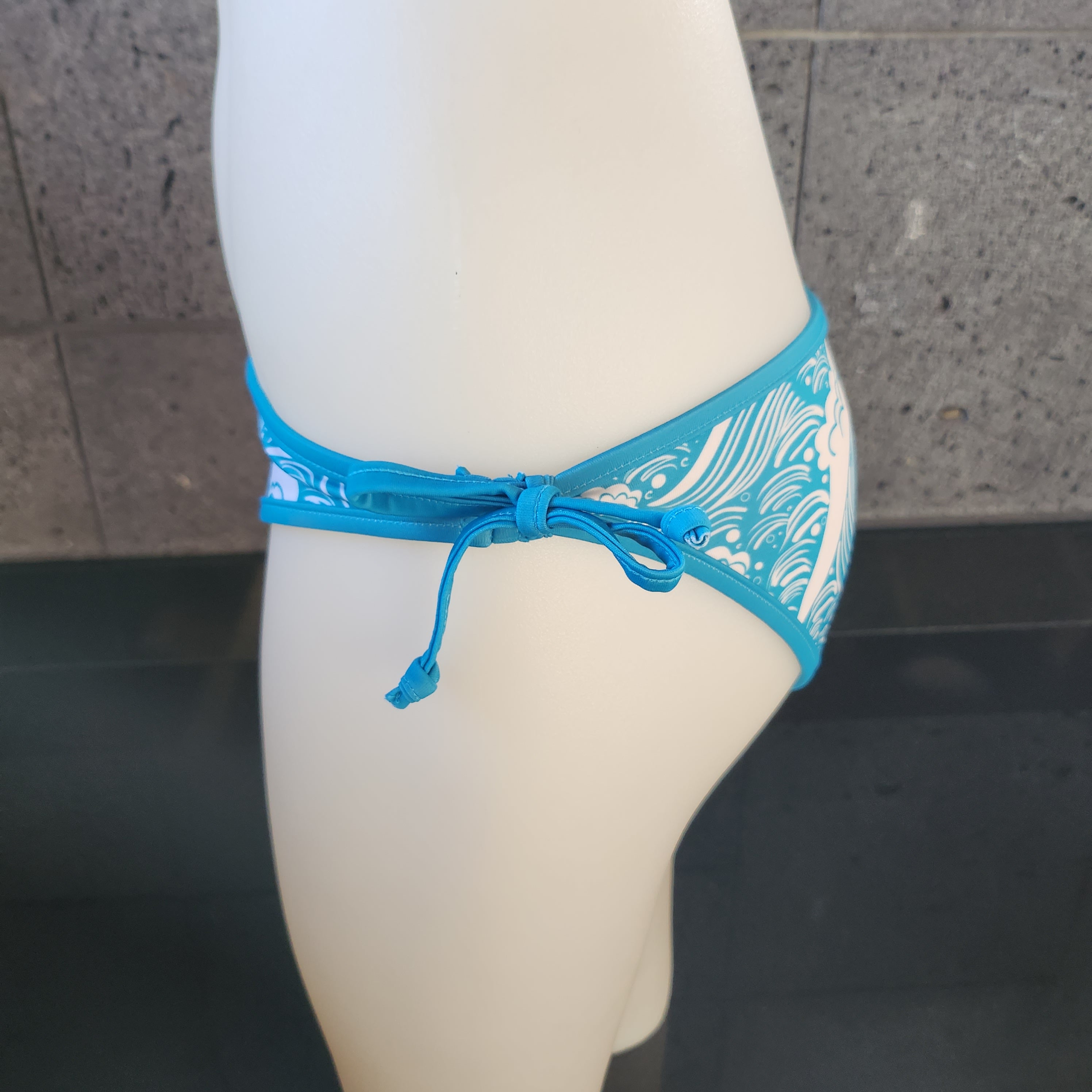 Loco Boutique Wave Garden Removable Bow