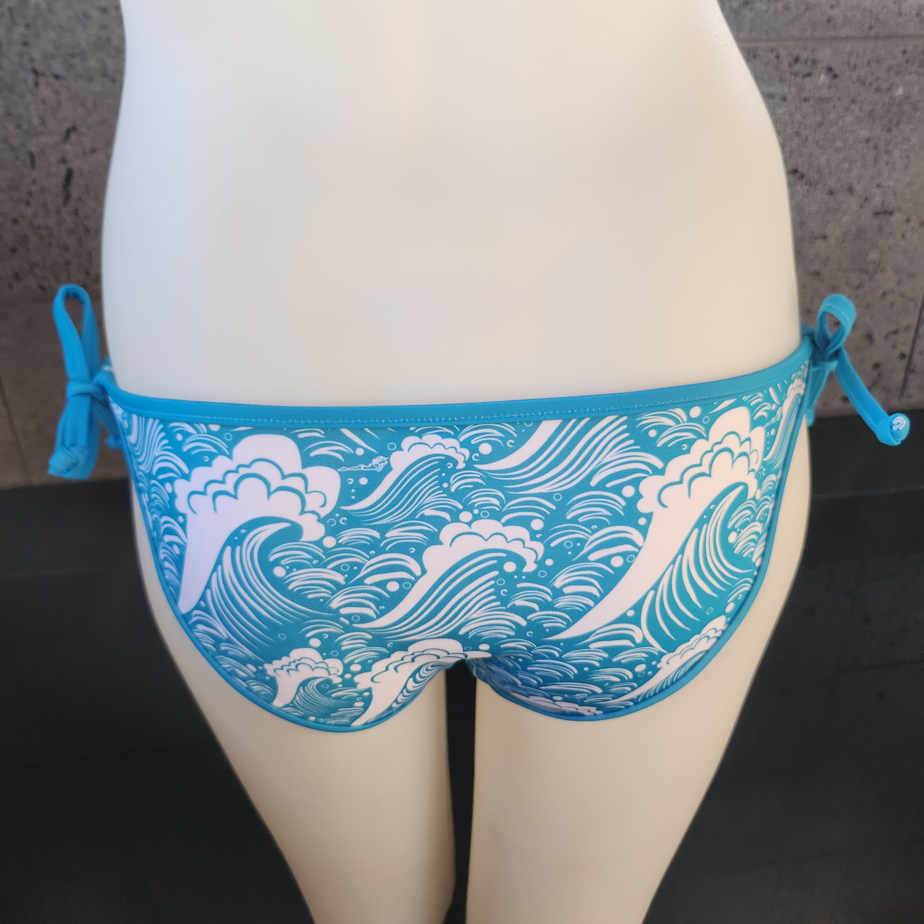 Loco Boutique Wave Garden Removable Bow