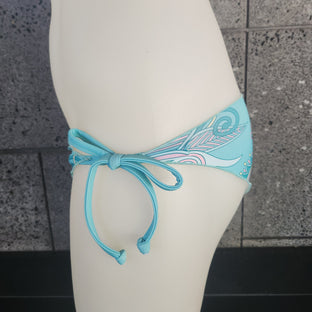 Loco Boutique Magic Carpet Removable Bows Bottom