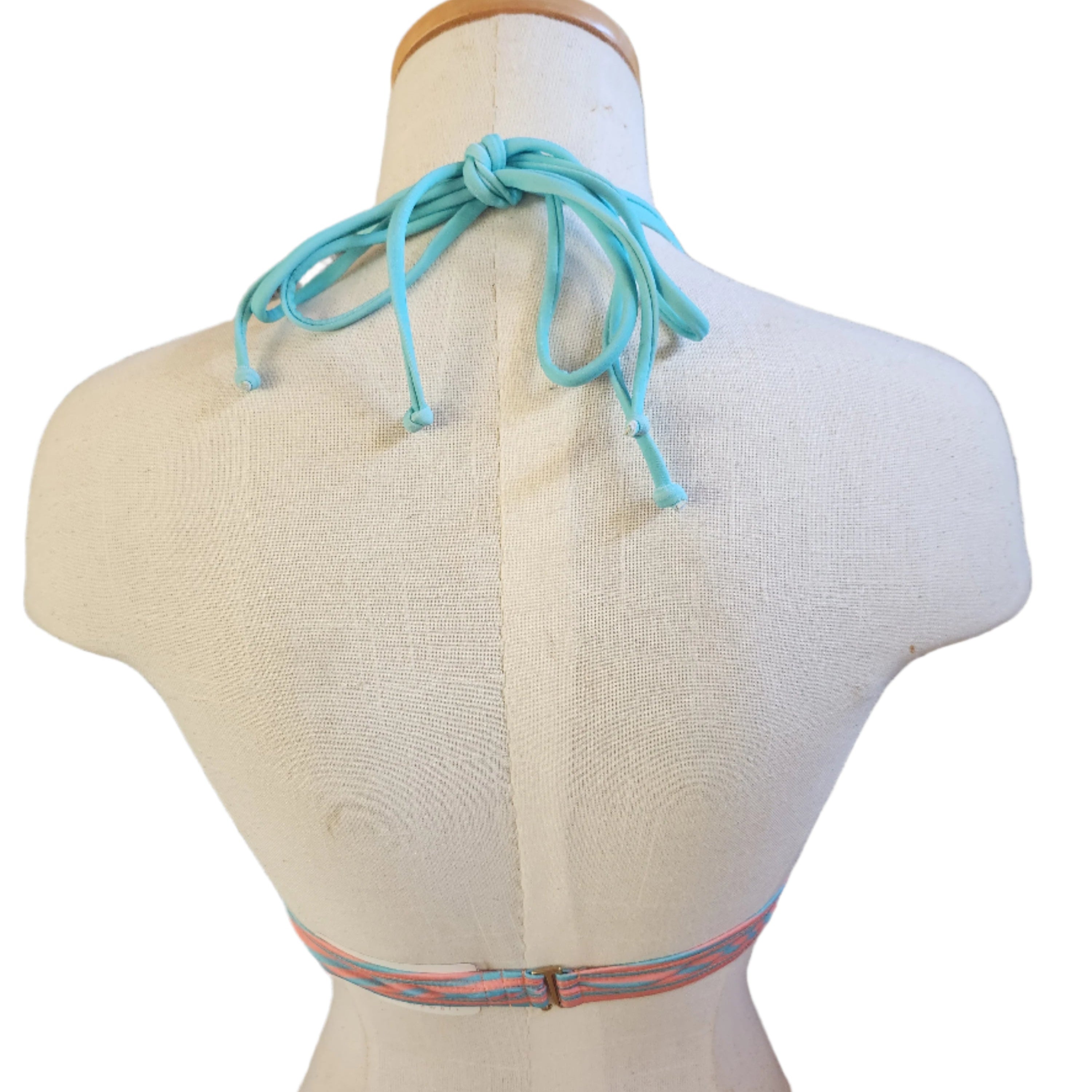 Loco Boutique Batik Stripe Keyhole Front Banded Chest