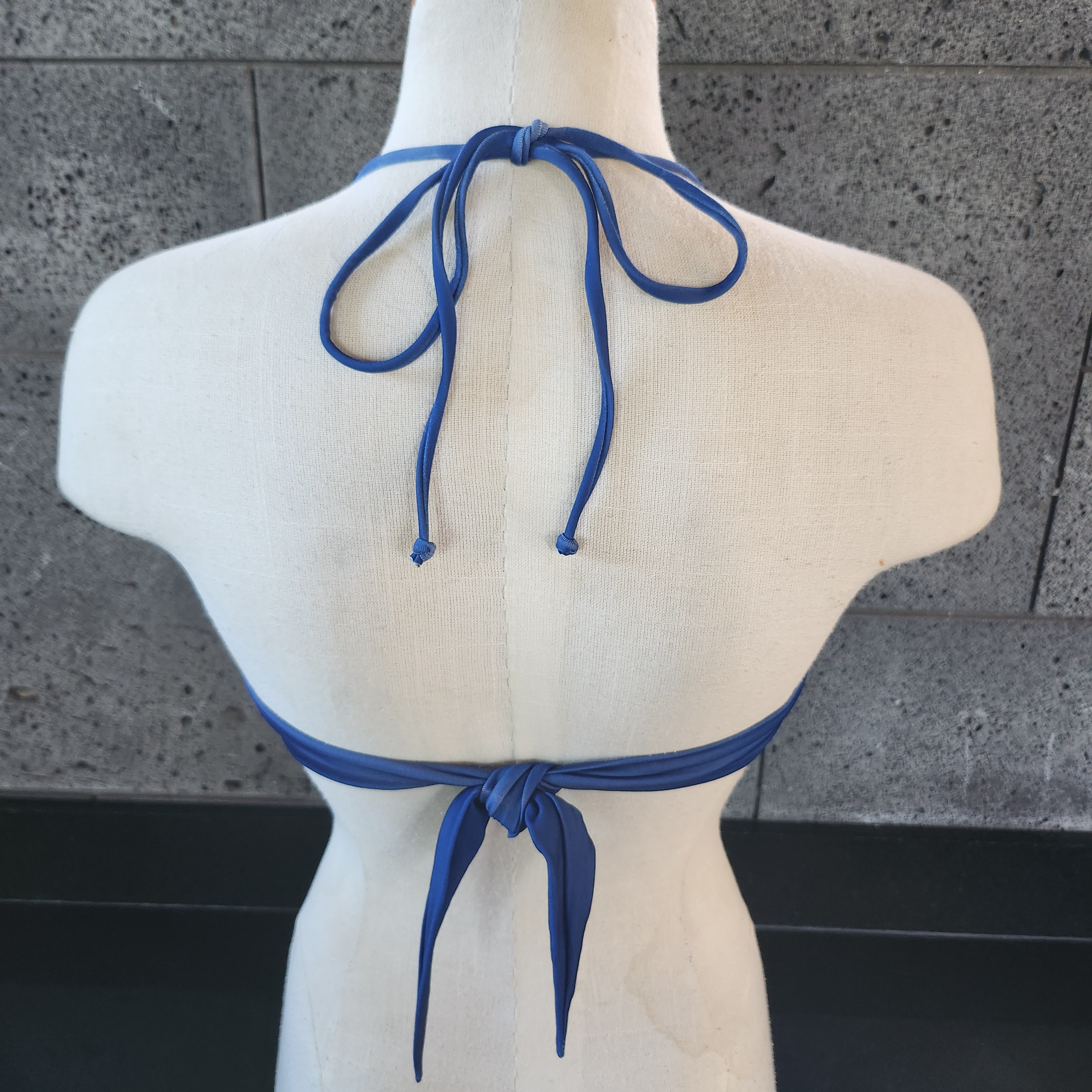 ソリッドロゴロングフラウンスバンドー