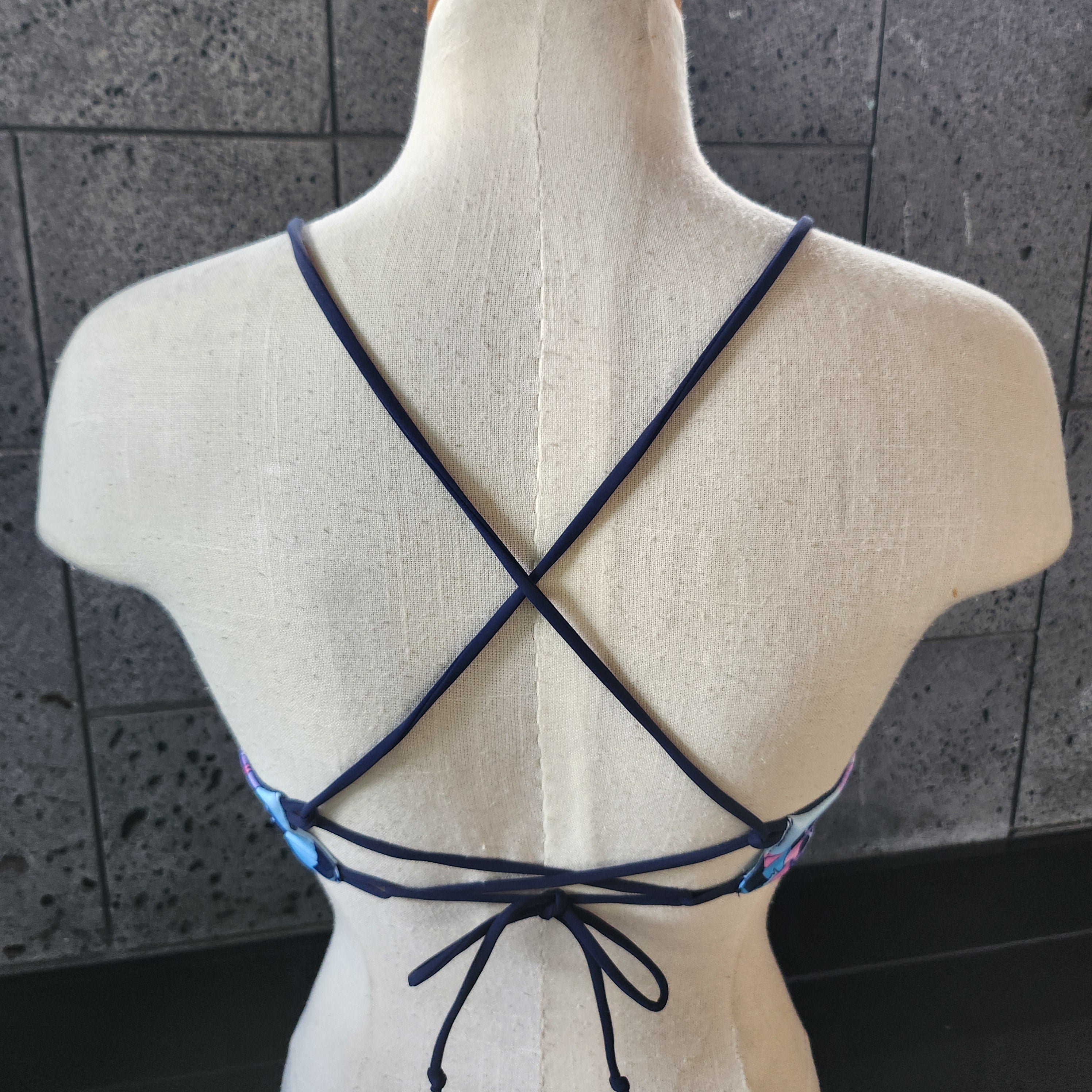 Loco Boutique Woman's Watercolor Hibis Reversible Athletic Bikini Top