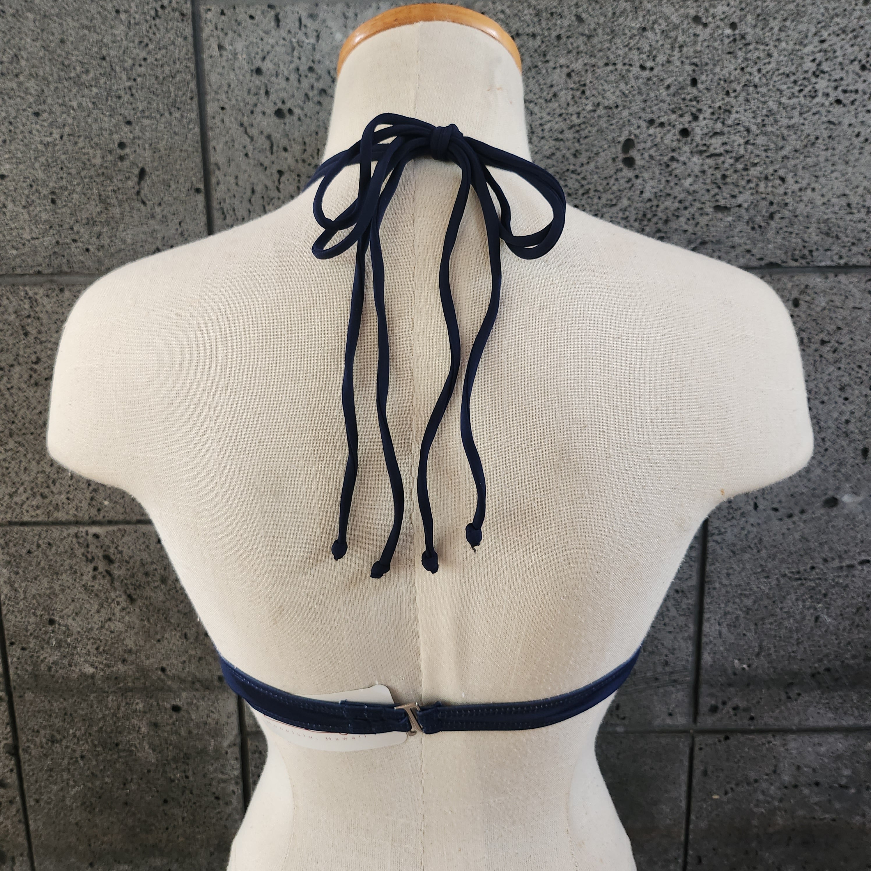 Loco Boutique Plupine Keyhole Front Banded Chest