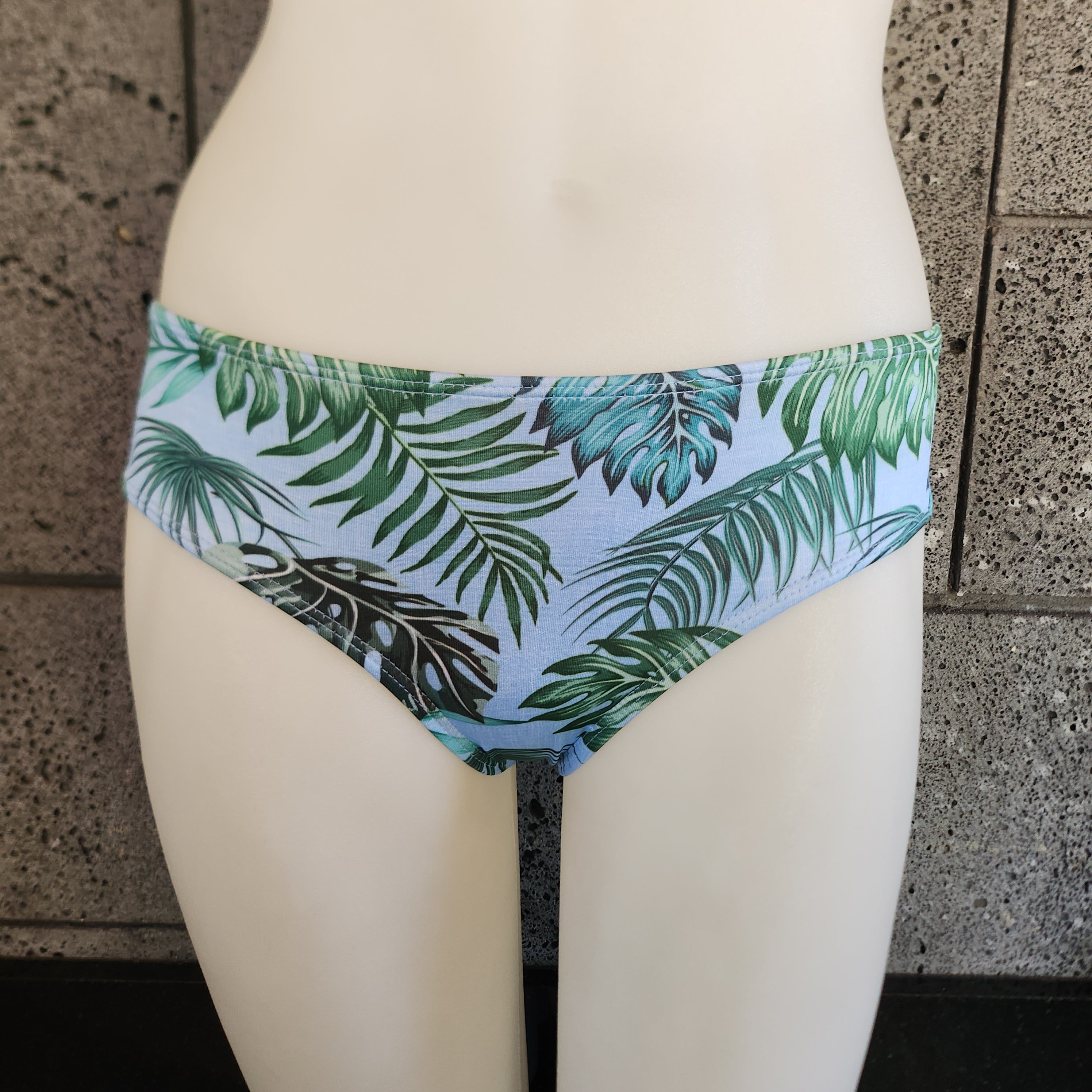 Loco Boutique Palm Leaves 3-inch Sides