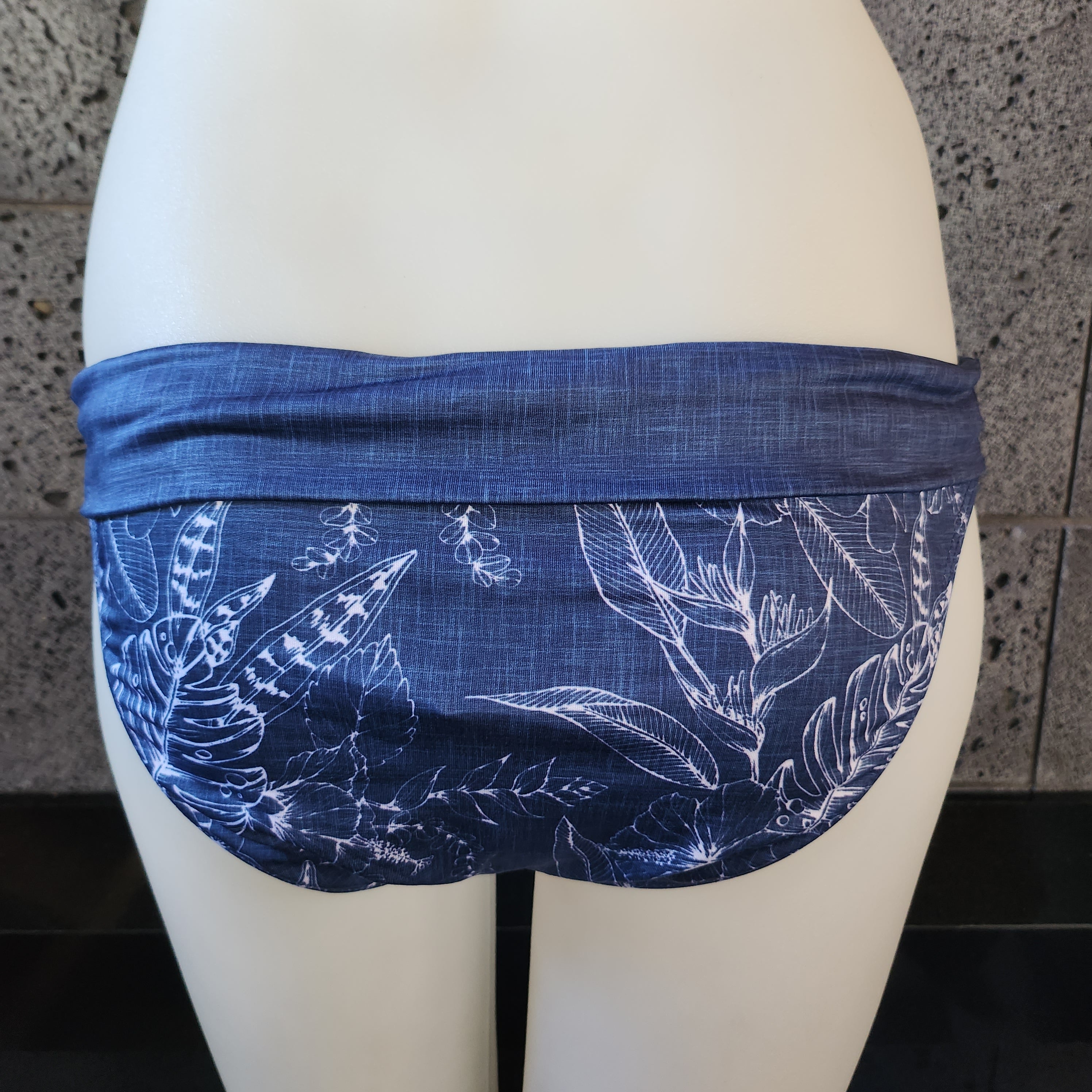 Loco Boutique Rainforest Folded Over