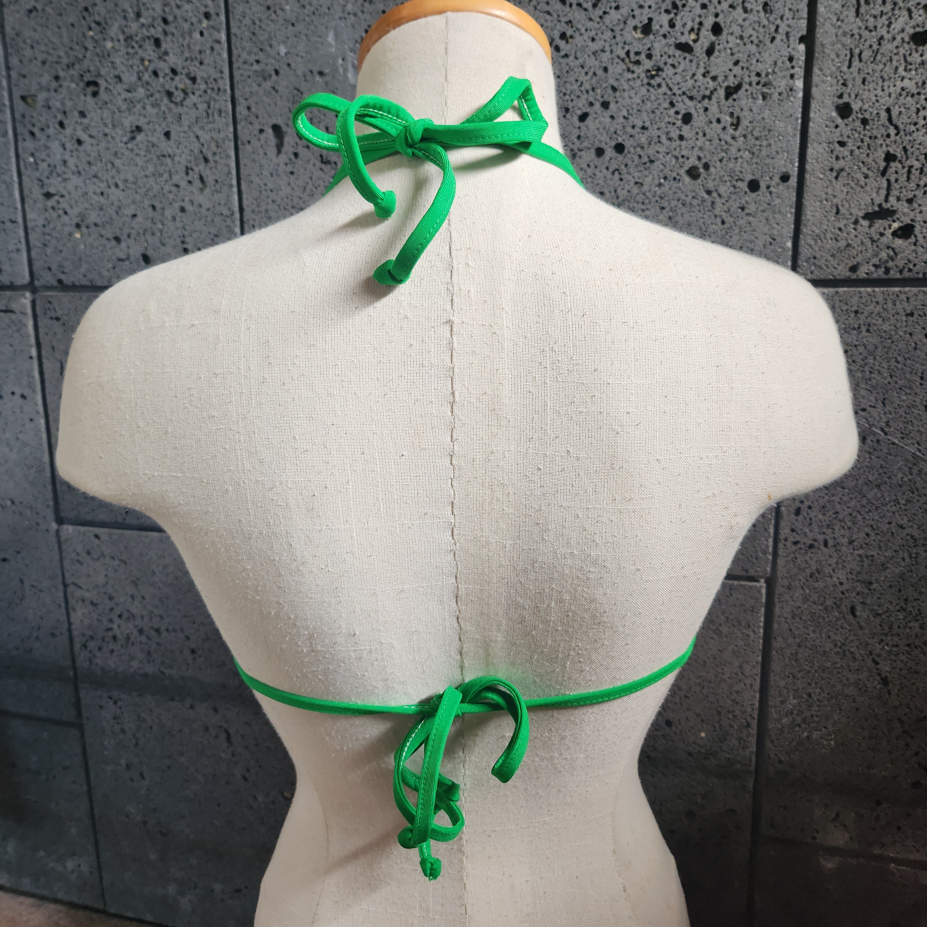 Loco Boutique Ruffle Embellished Triangle