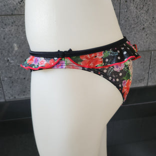 Loco Boutique Snake Flounced Waist