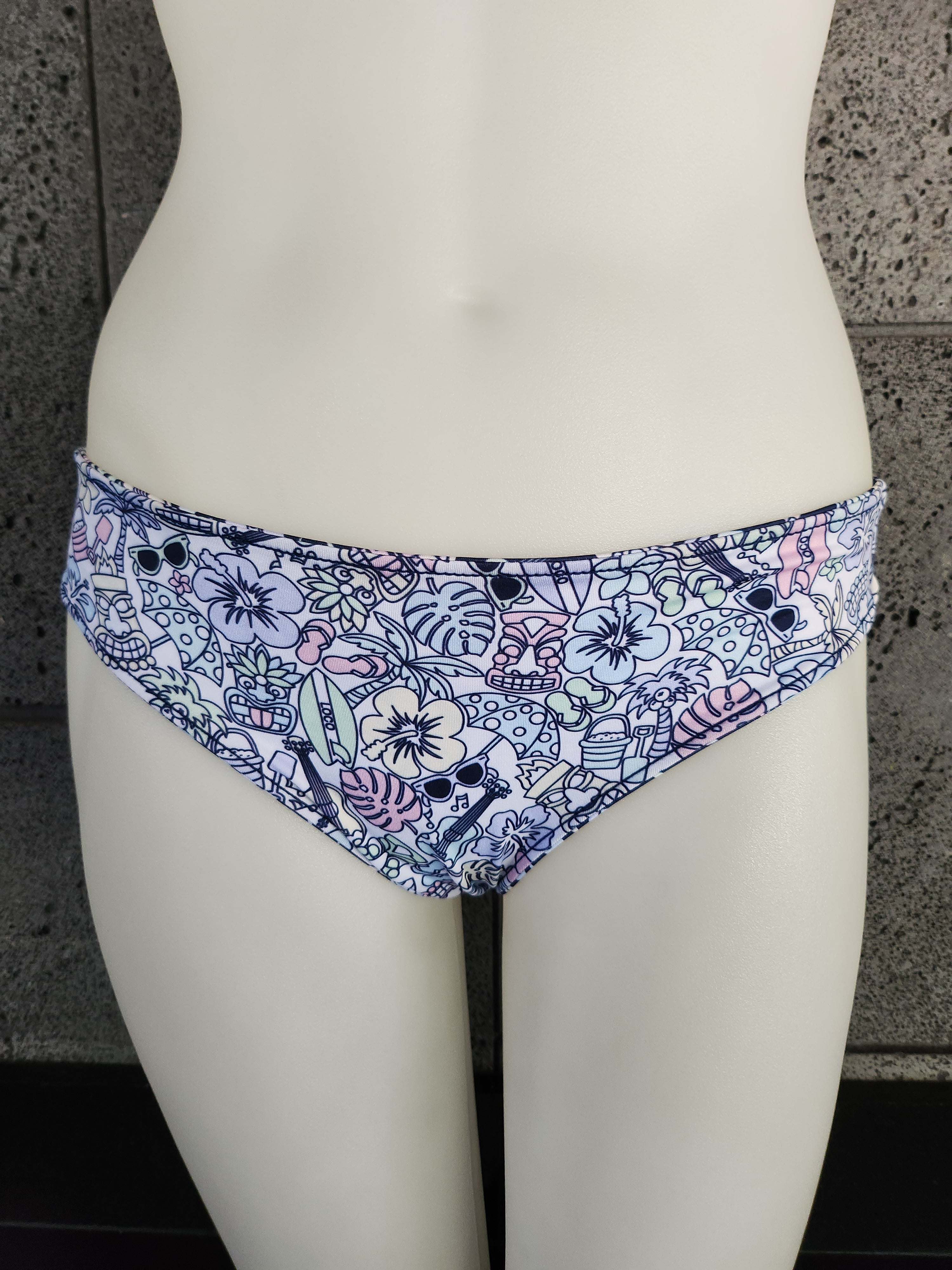 Loco Boutique Beach Fun Reversible Bottom