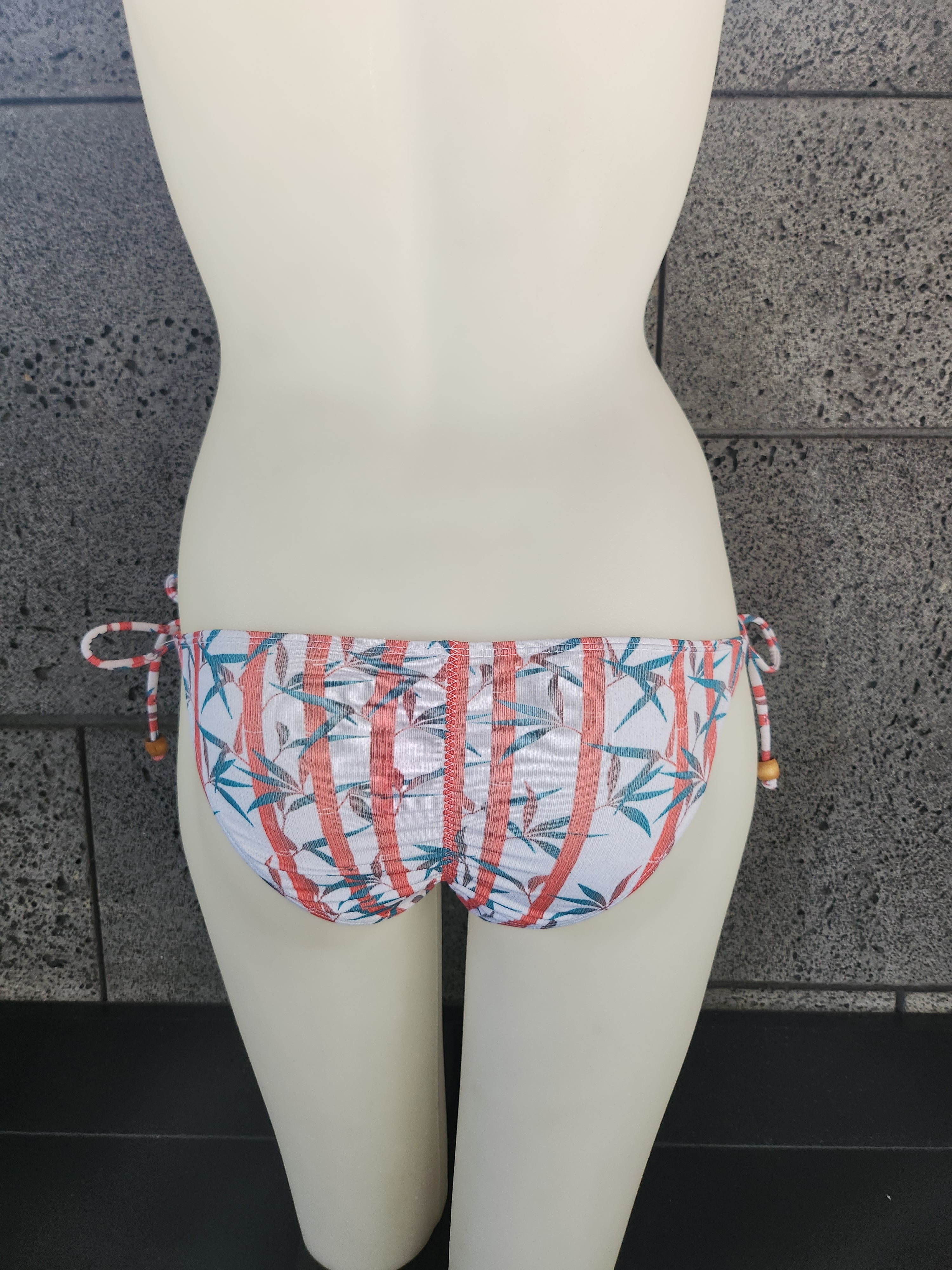 Loco Boutique Bamboo Cinched Back Side Ties