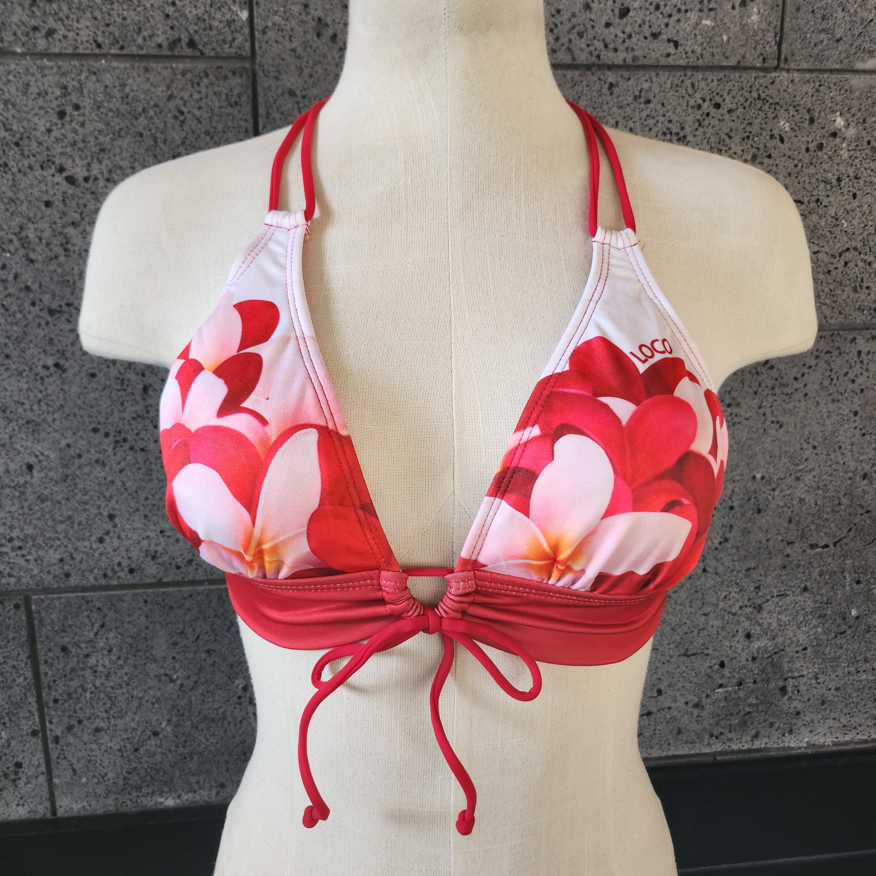 Sarah Keyhole Front Banded Chest