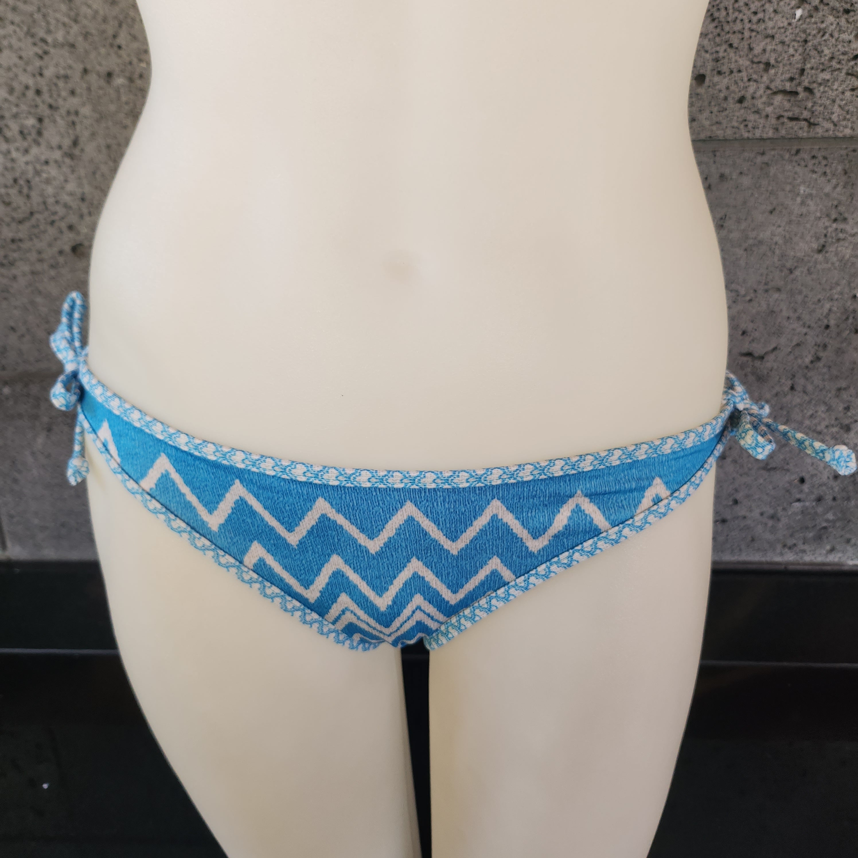 Loco Boutique Loco Zig Zag Removable Bow