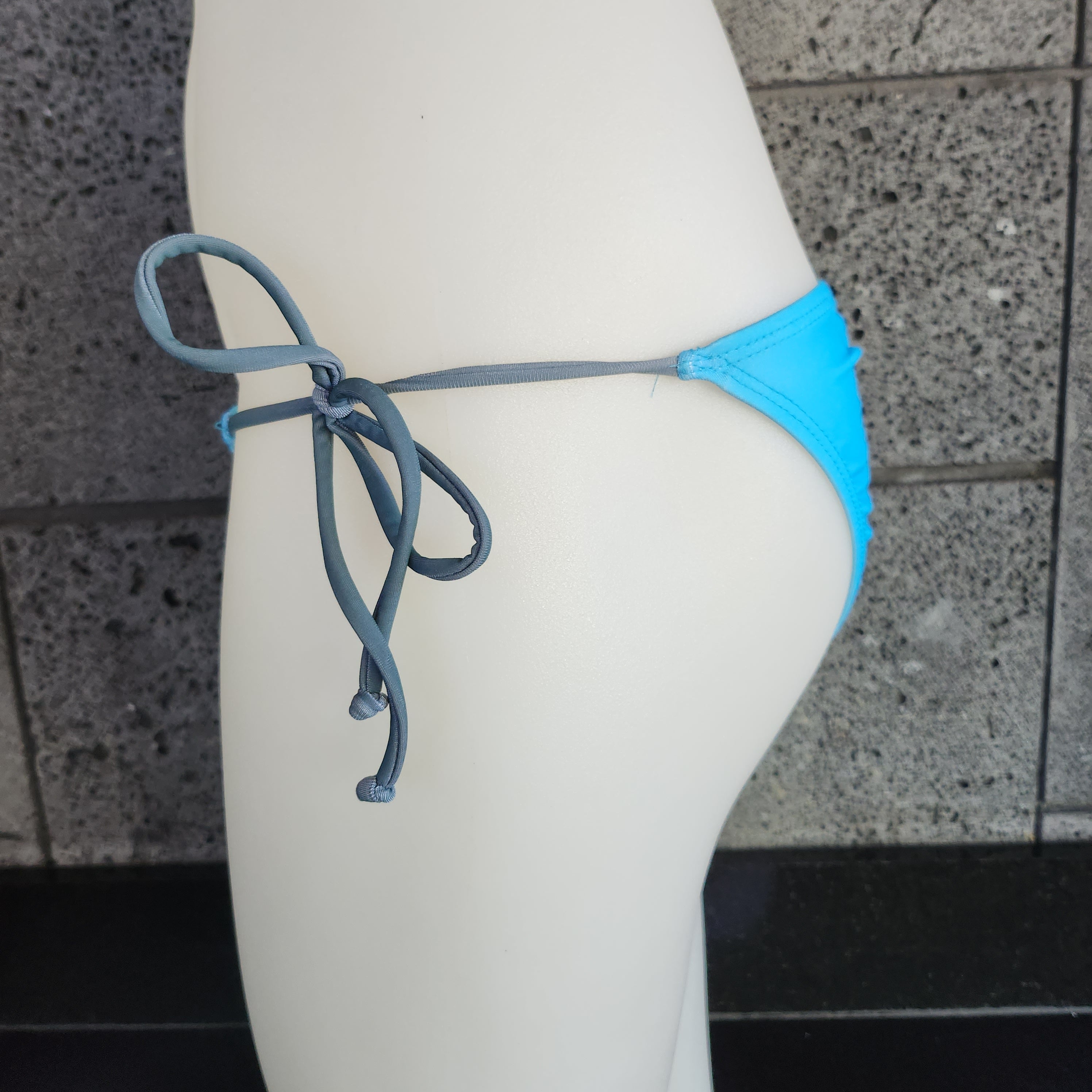 Loco Boutique Solid Bright Cinched Back Side Ties