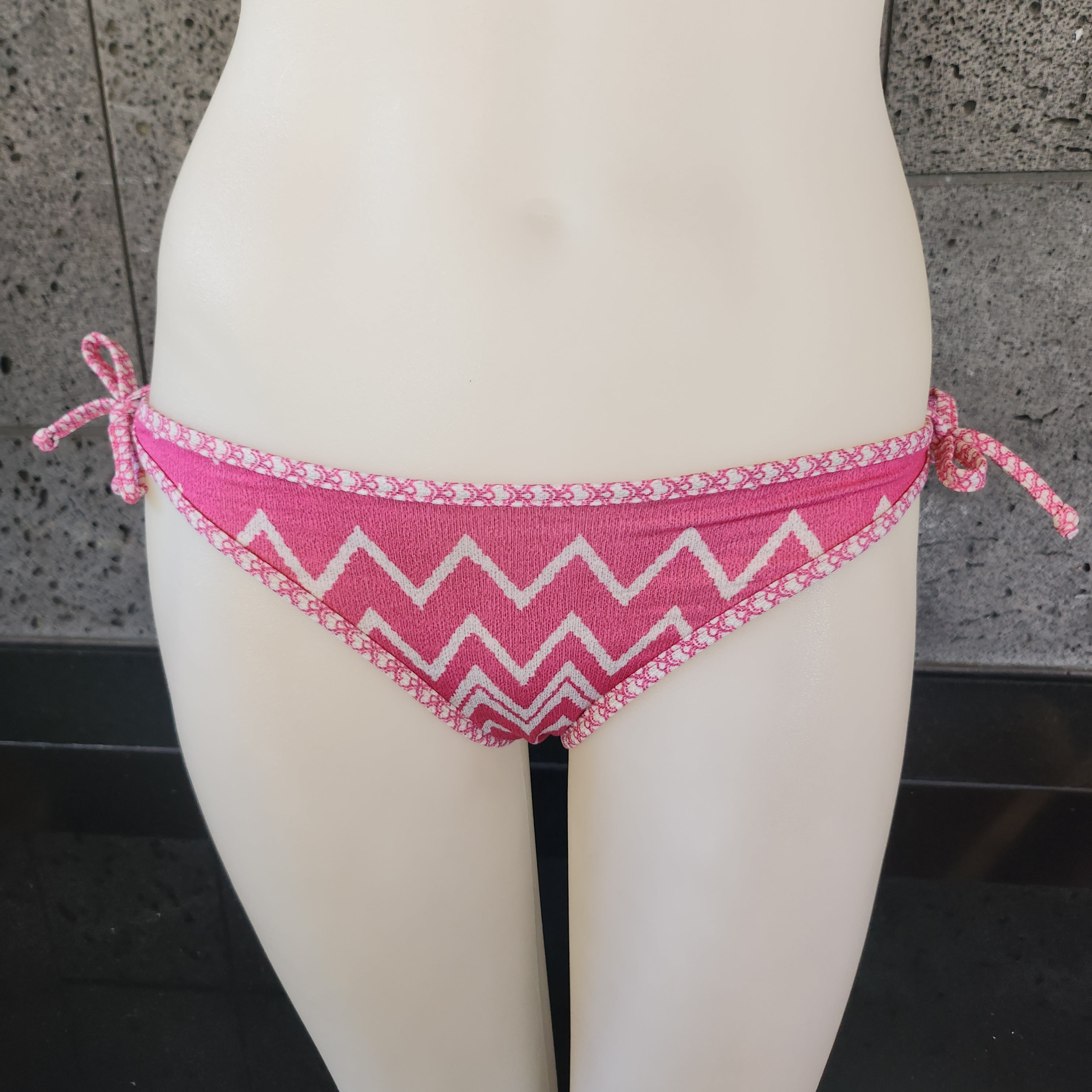 Loco Boutique Loco Zig Zag Removable Bow