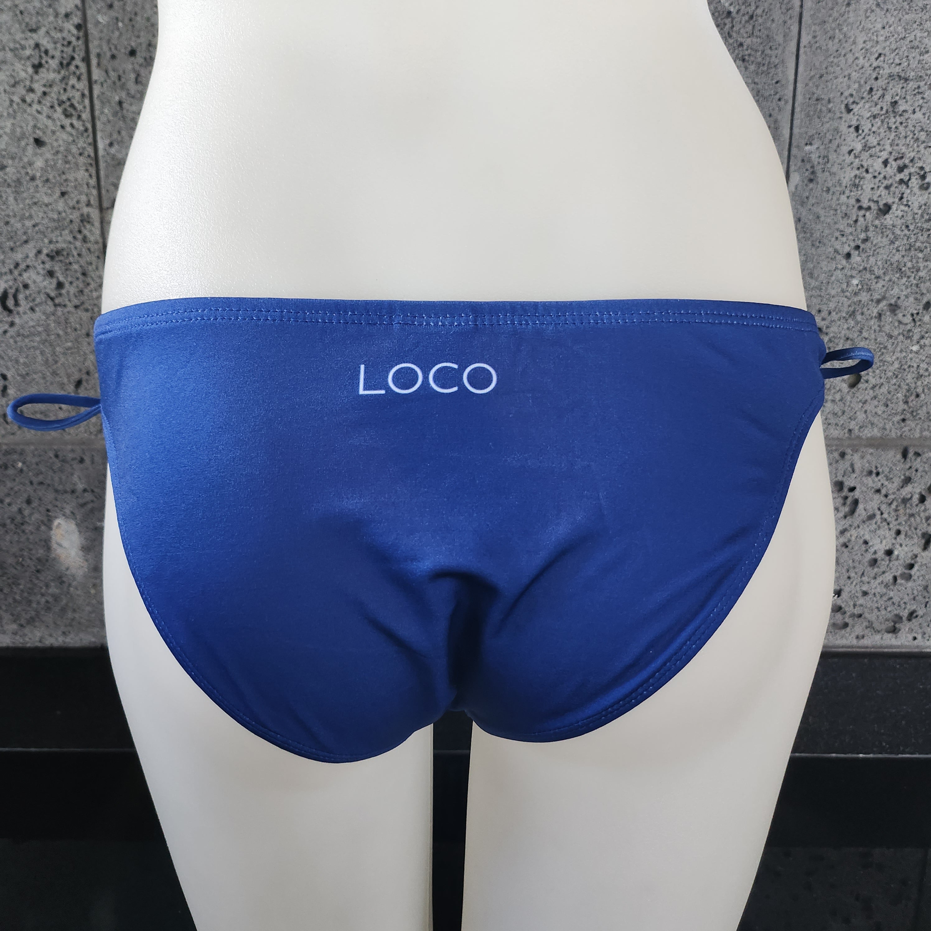 Loco Boutique Solid Logo Keyhole Gather