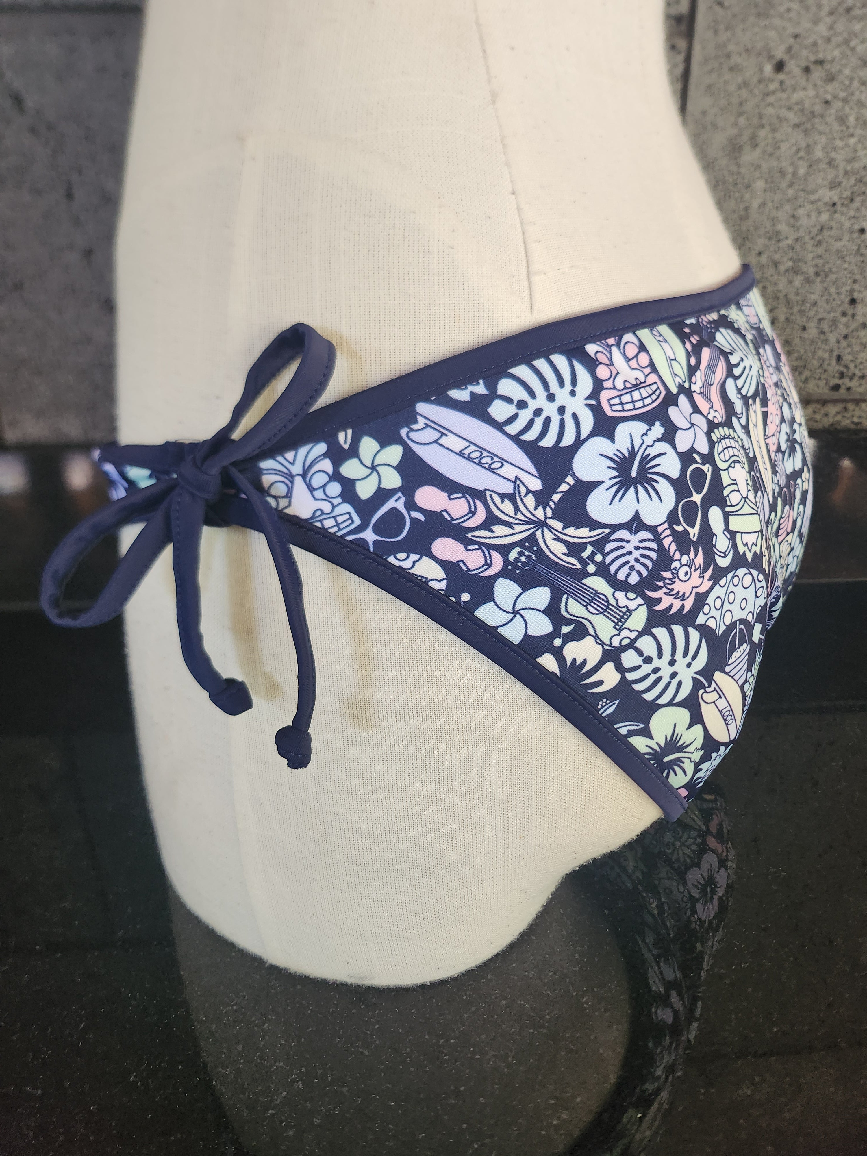 Loco Boutique Beach Fun Reversible Bottom