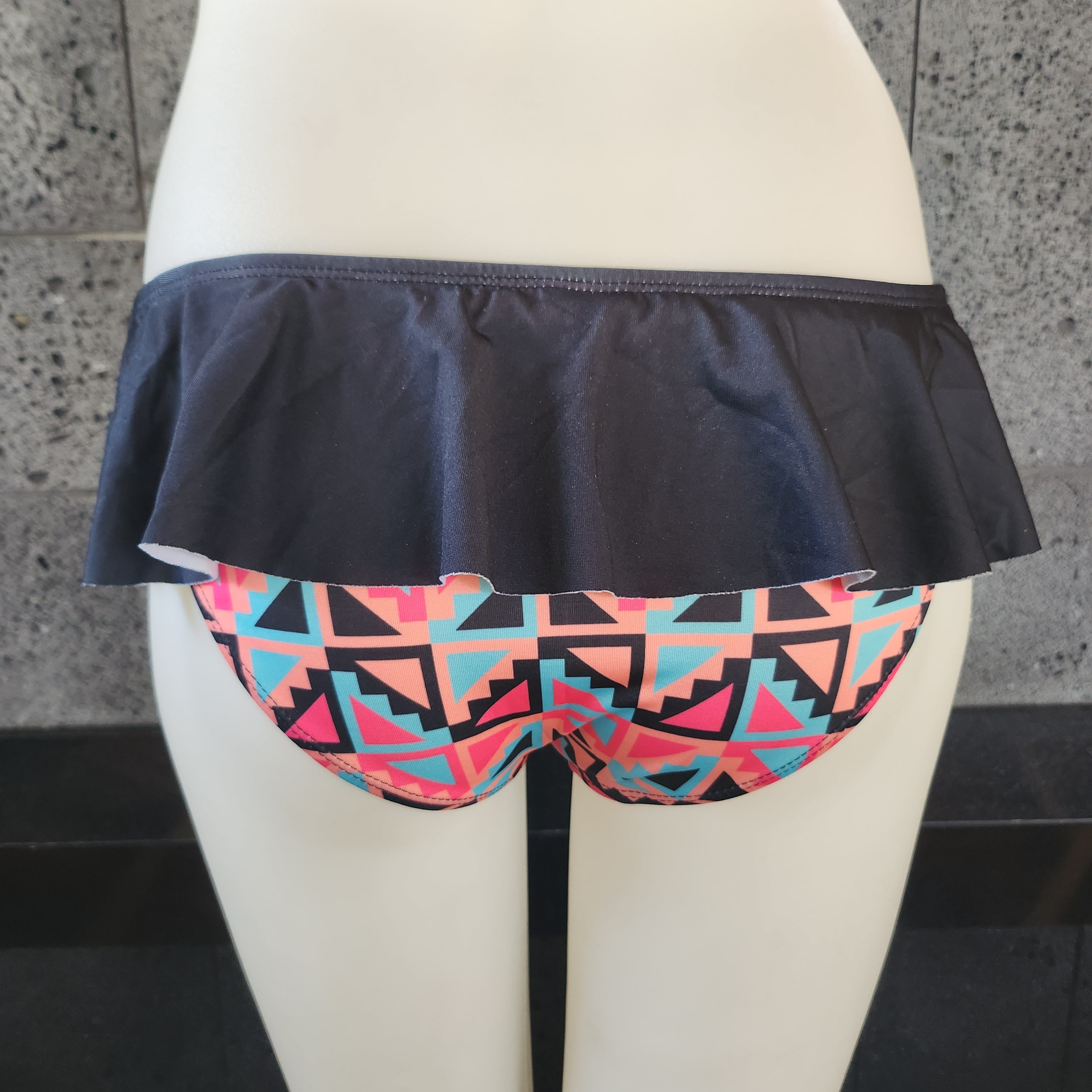 Loco Boutique Step Geo Skirted Bottom