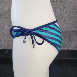 Loco Boutique Striped Chevron Reversible