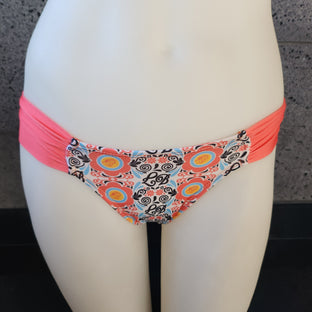 Loco Boutique WallFlower Banded Sides