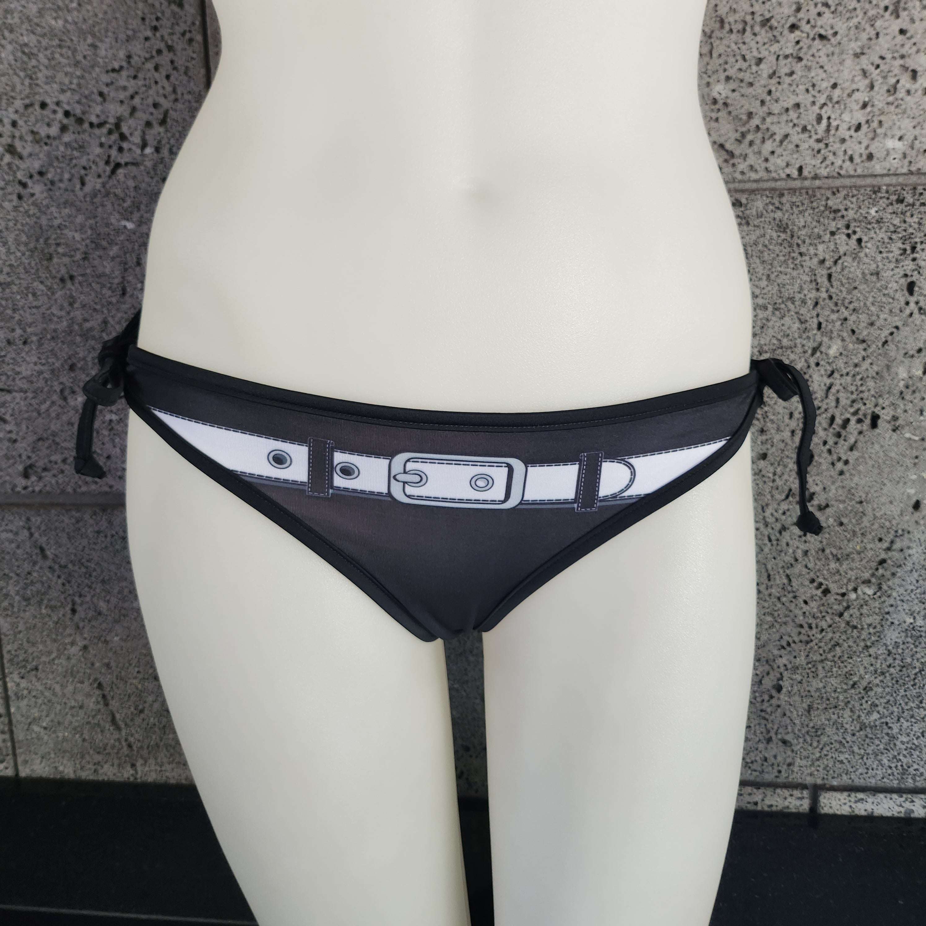 TROMPLOEIL BOTTOM MJF02448