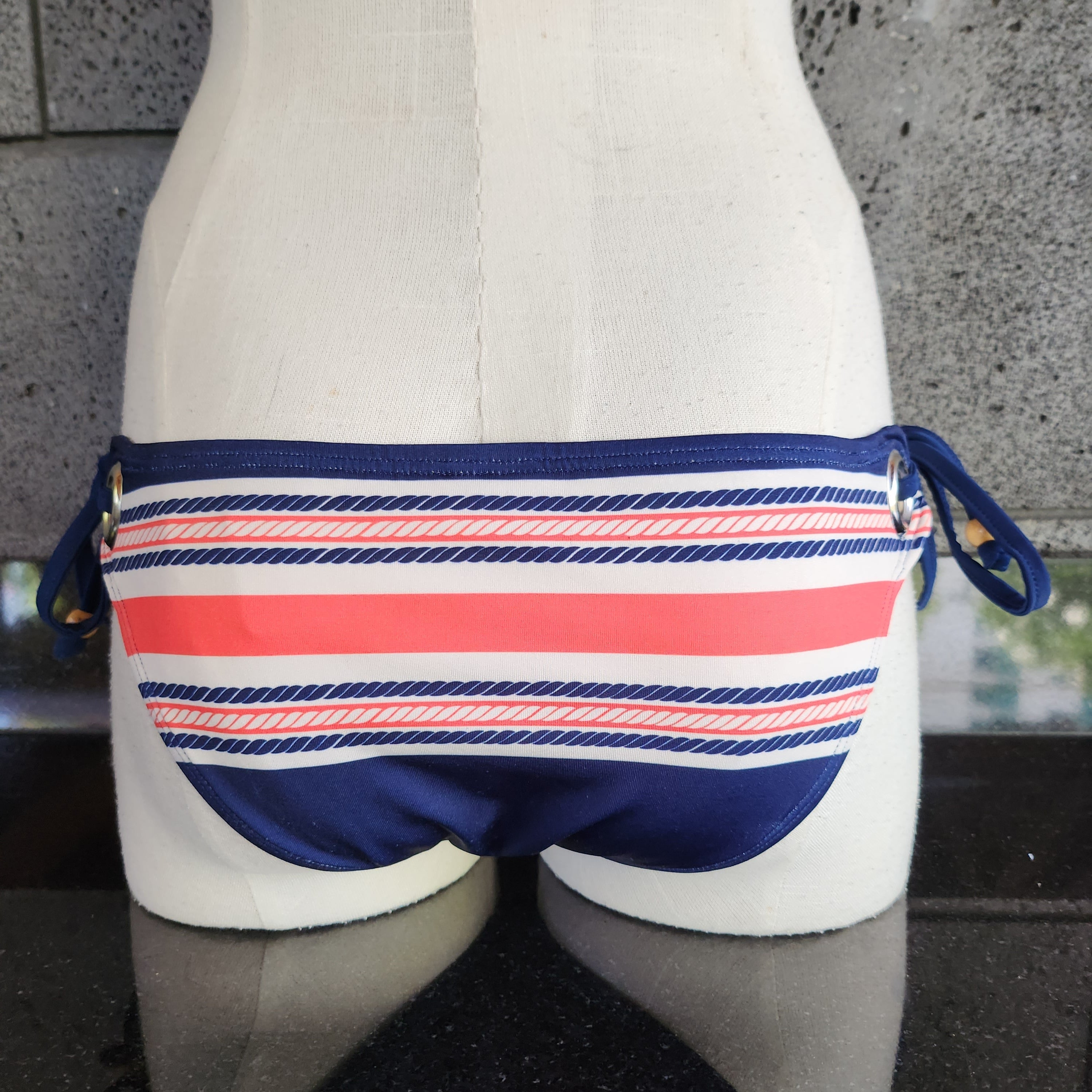 Loco Boutique Anchor Tie Side Hipster