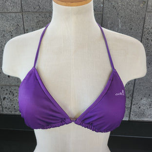 Loco Boutique Solid Logo Sliding Triangle - Loco Boutique