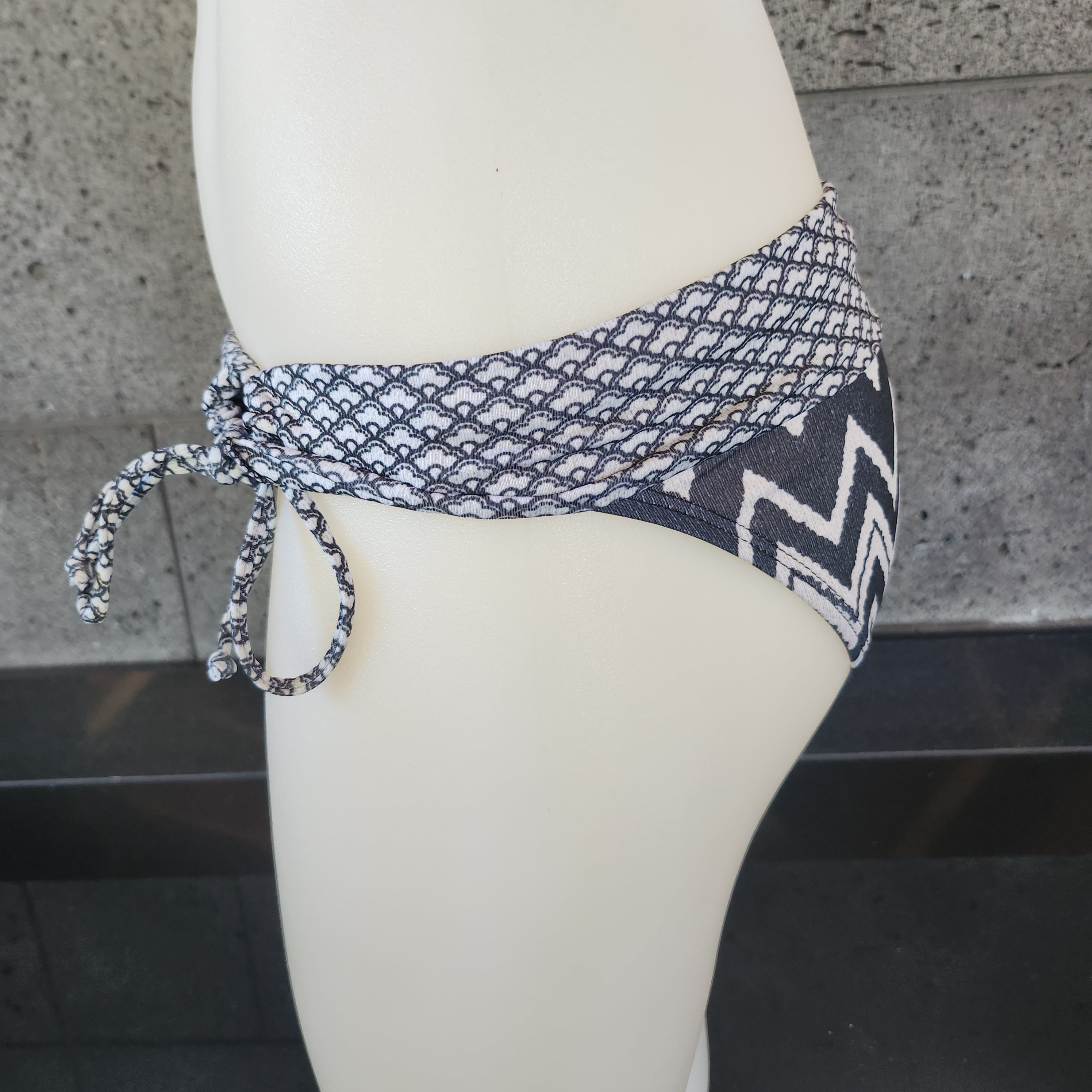 Loco Boutique Loco Zig Zag Folded Over