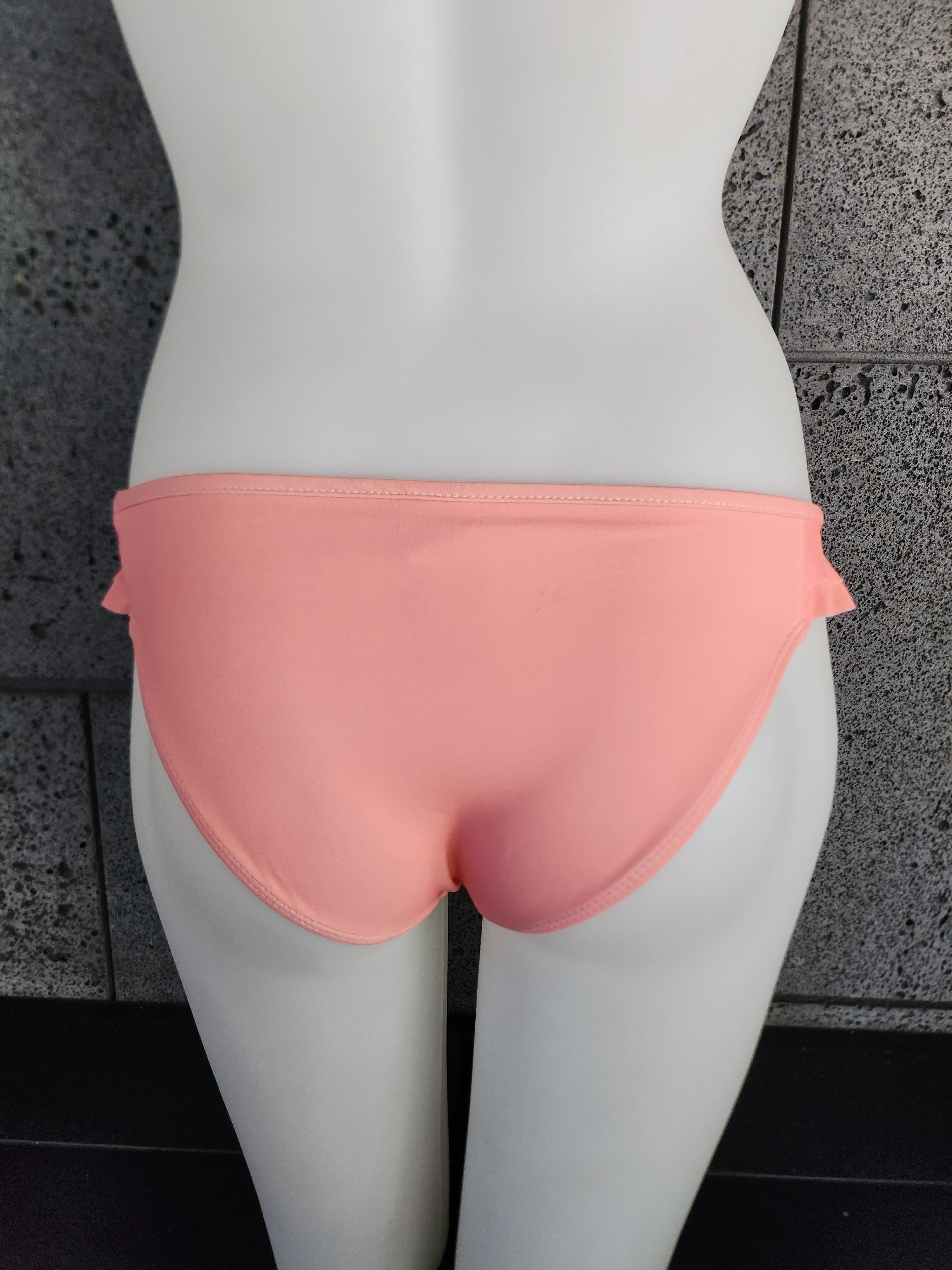 Loco Boutique Blank Double Side Ruffle