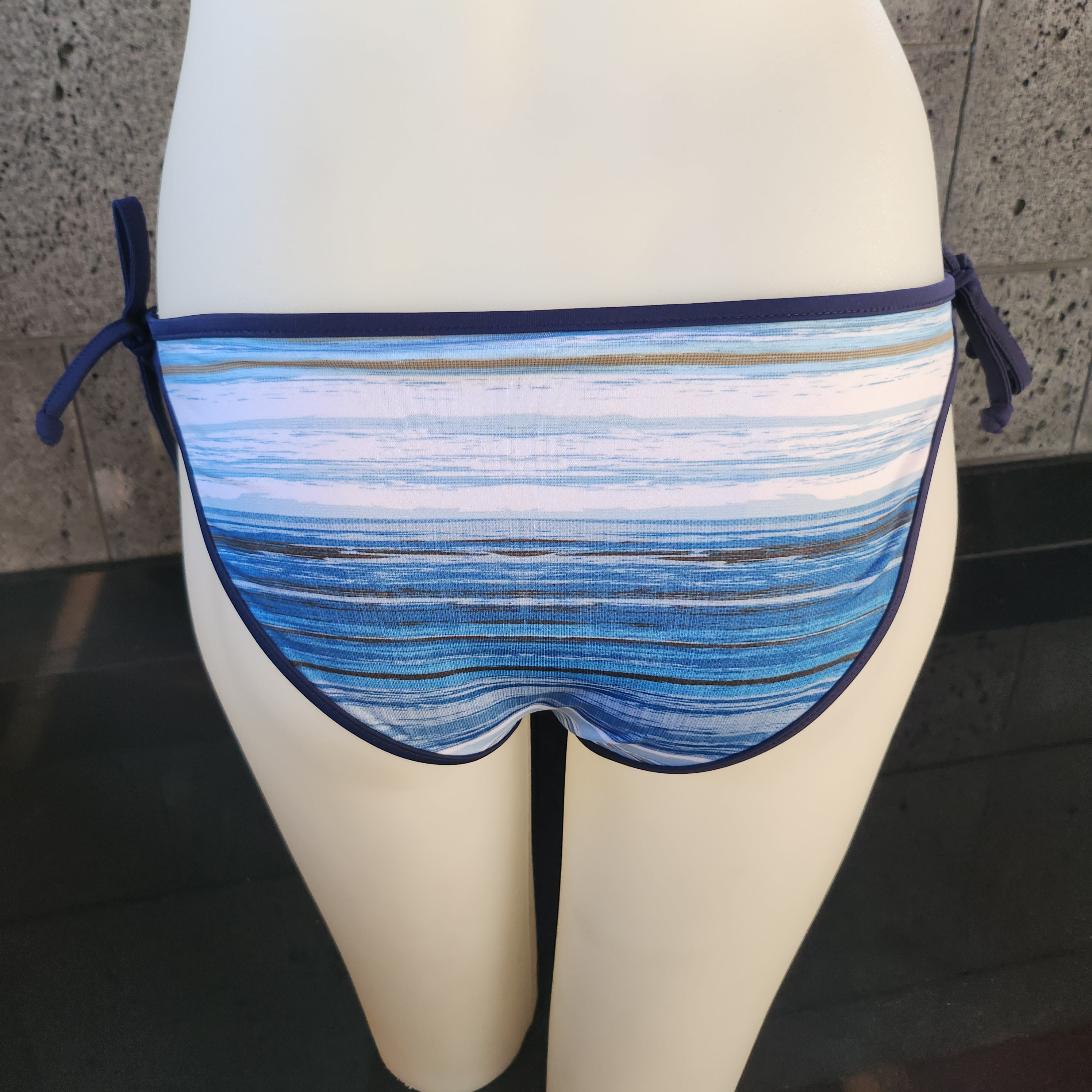 Loco Boutique Waterfall Removable Bow