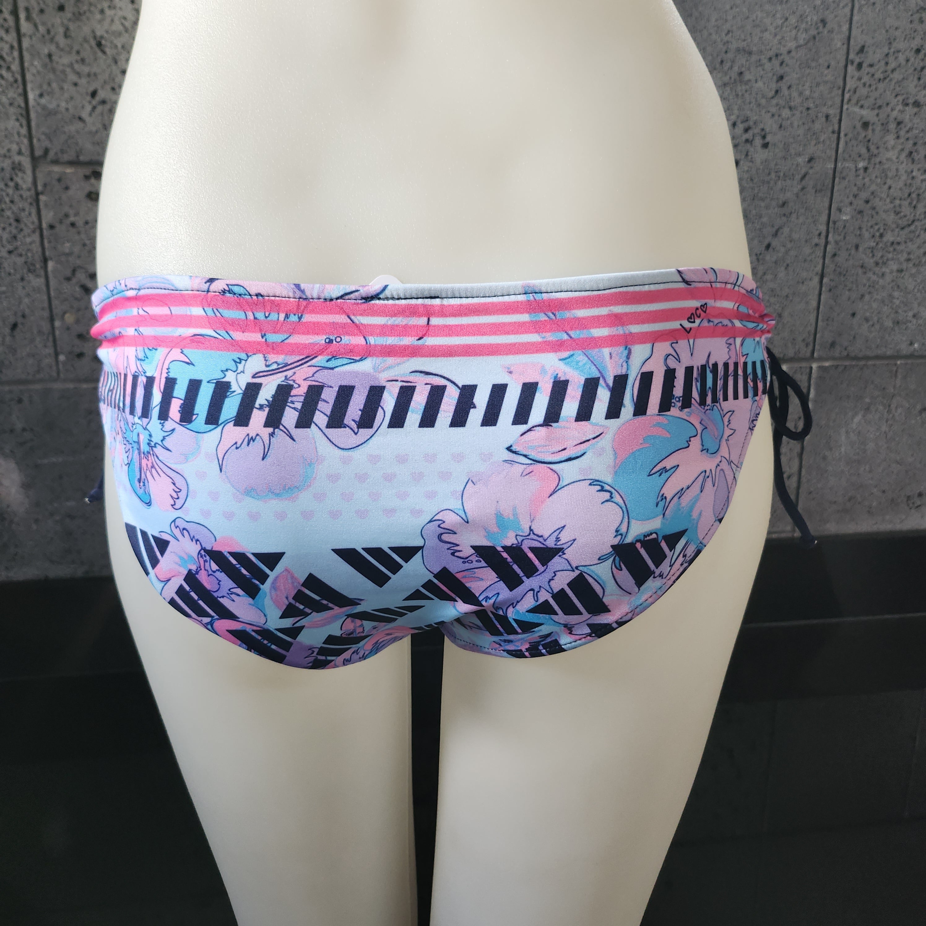 Loco Boutique Woman's Watercolor Hibis Reversible Keyhole Gather Bikini