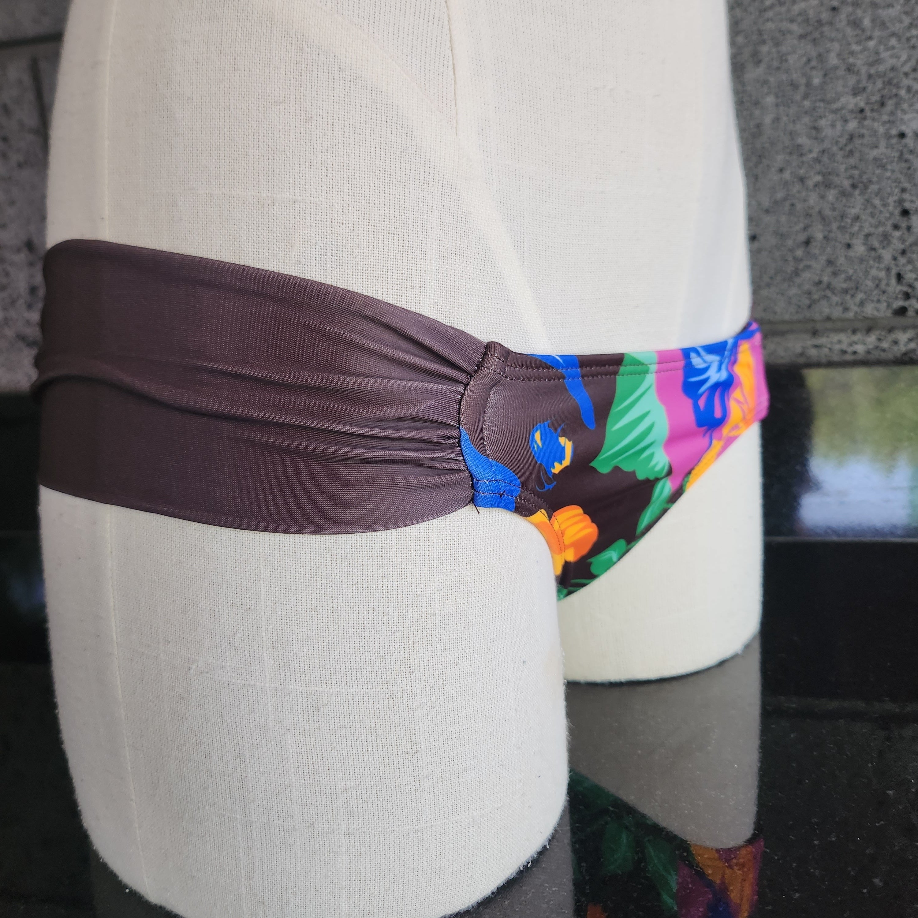 Loco Boutique Aloha Friday Bottom