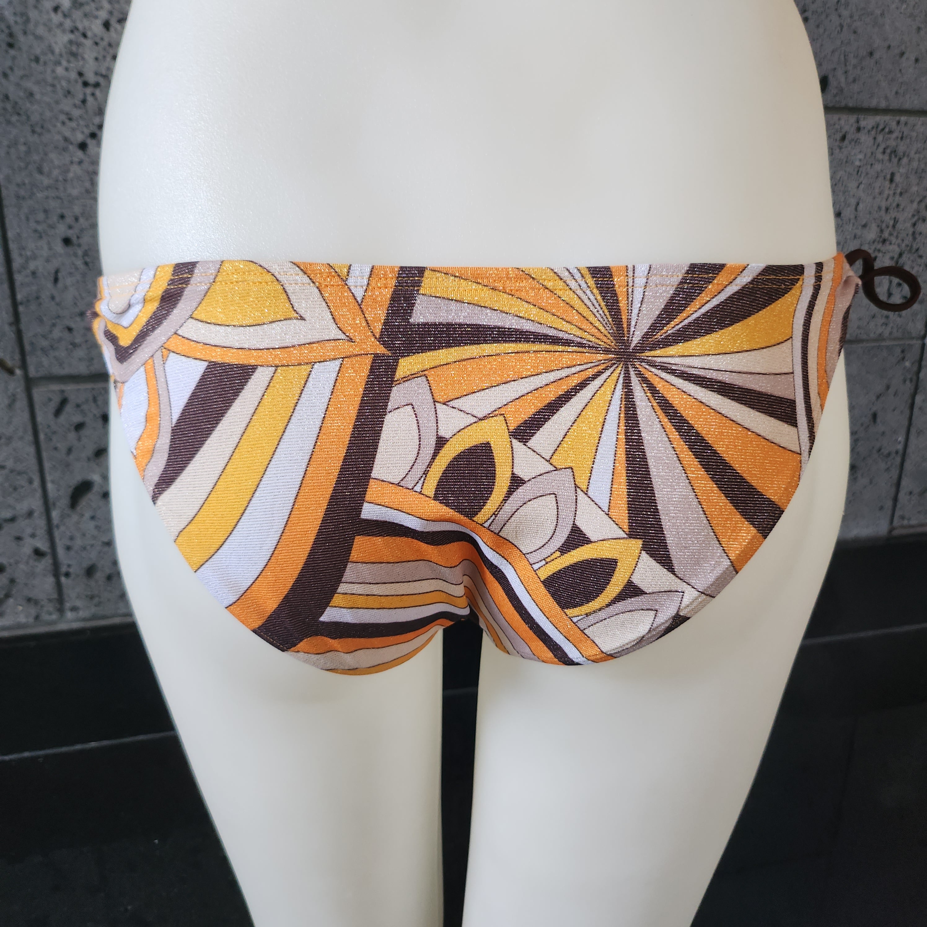 Loco Boutique Sunflower Keyhole Gather