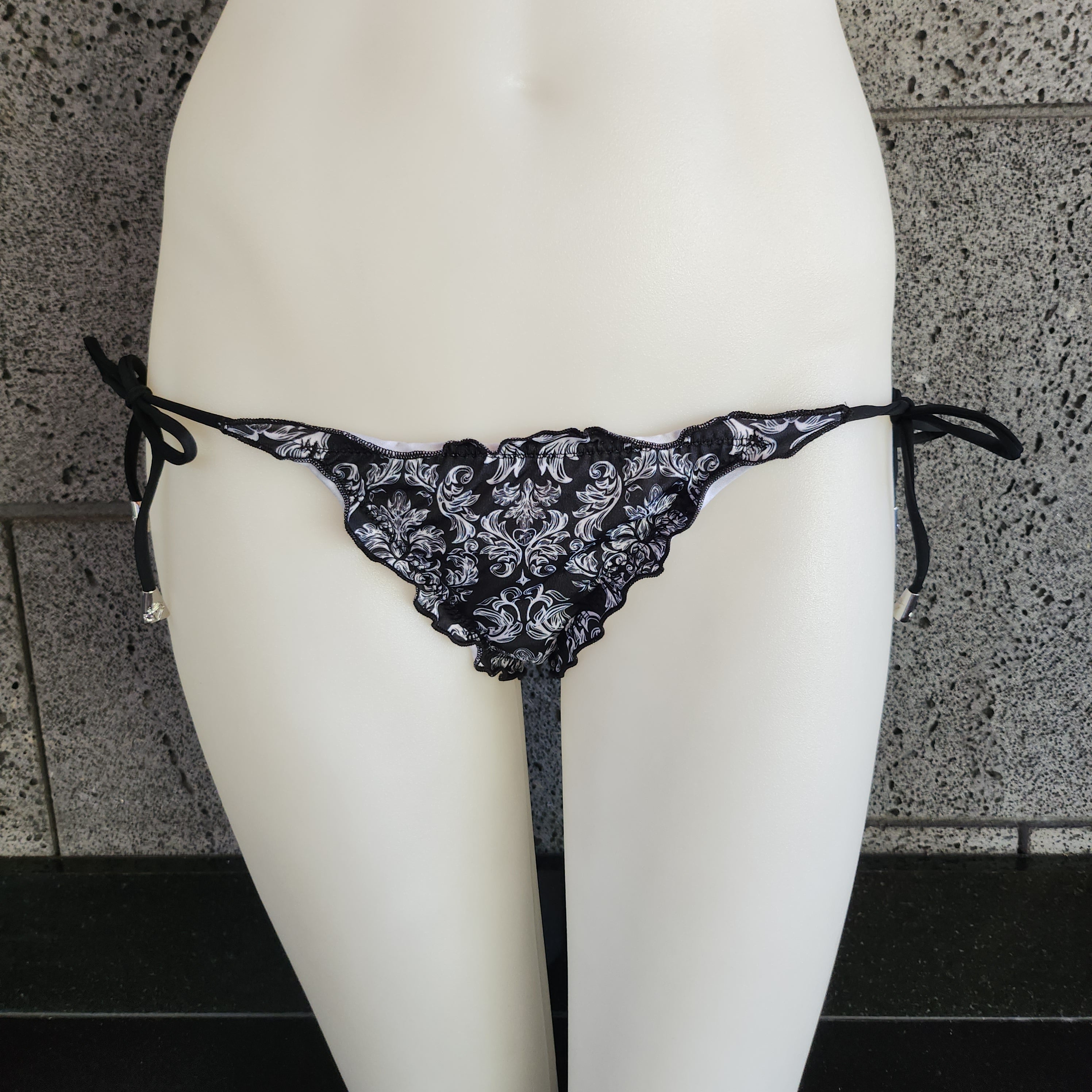 Damask Cinched Back Lettuce Edge - Loco Boutique